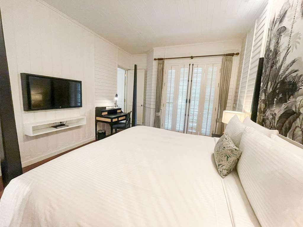 Family Room Superior with Balcony