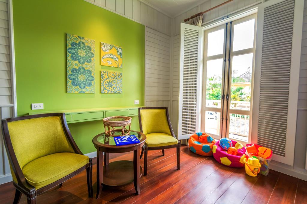 Family Room Standard