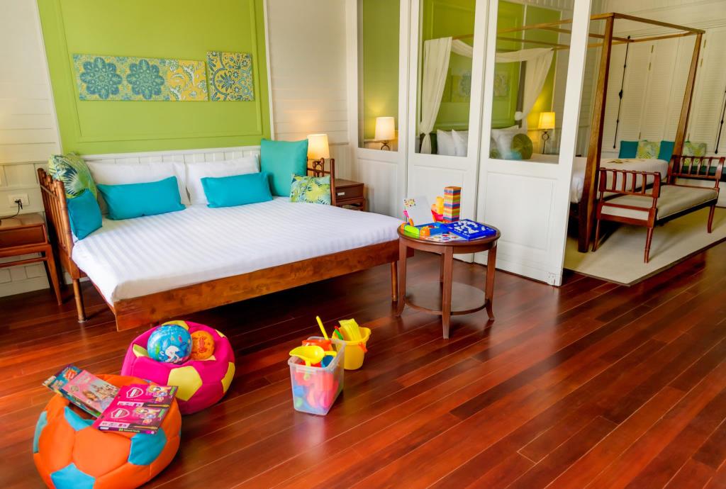 Family Room Standard