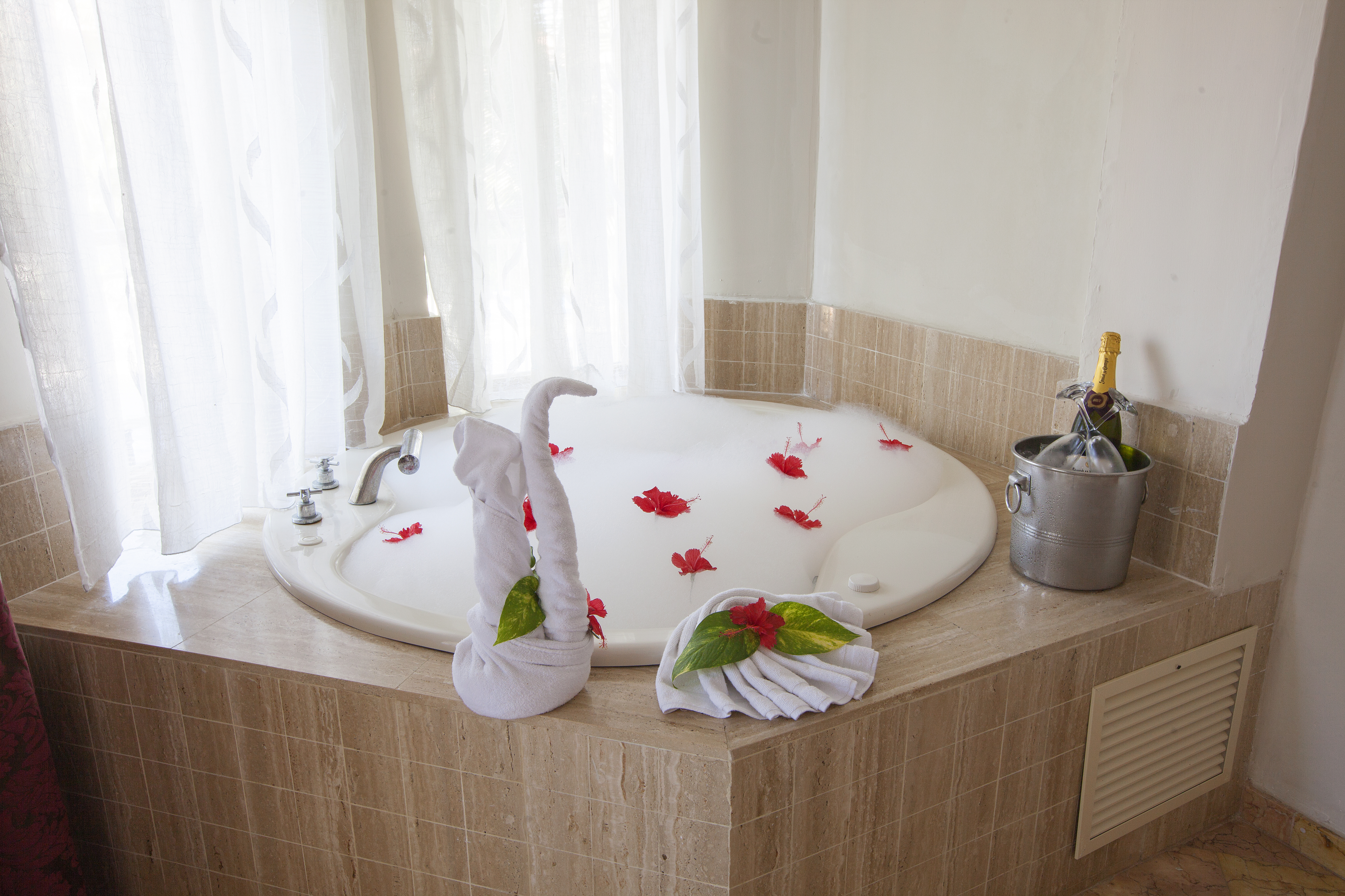 Junior Suite with Jacuzzi