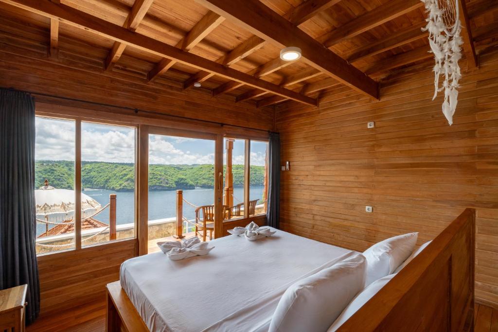 Double Deluxe Ocean View