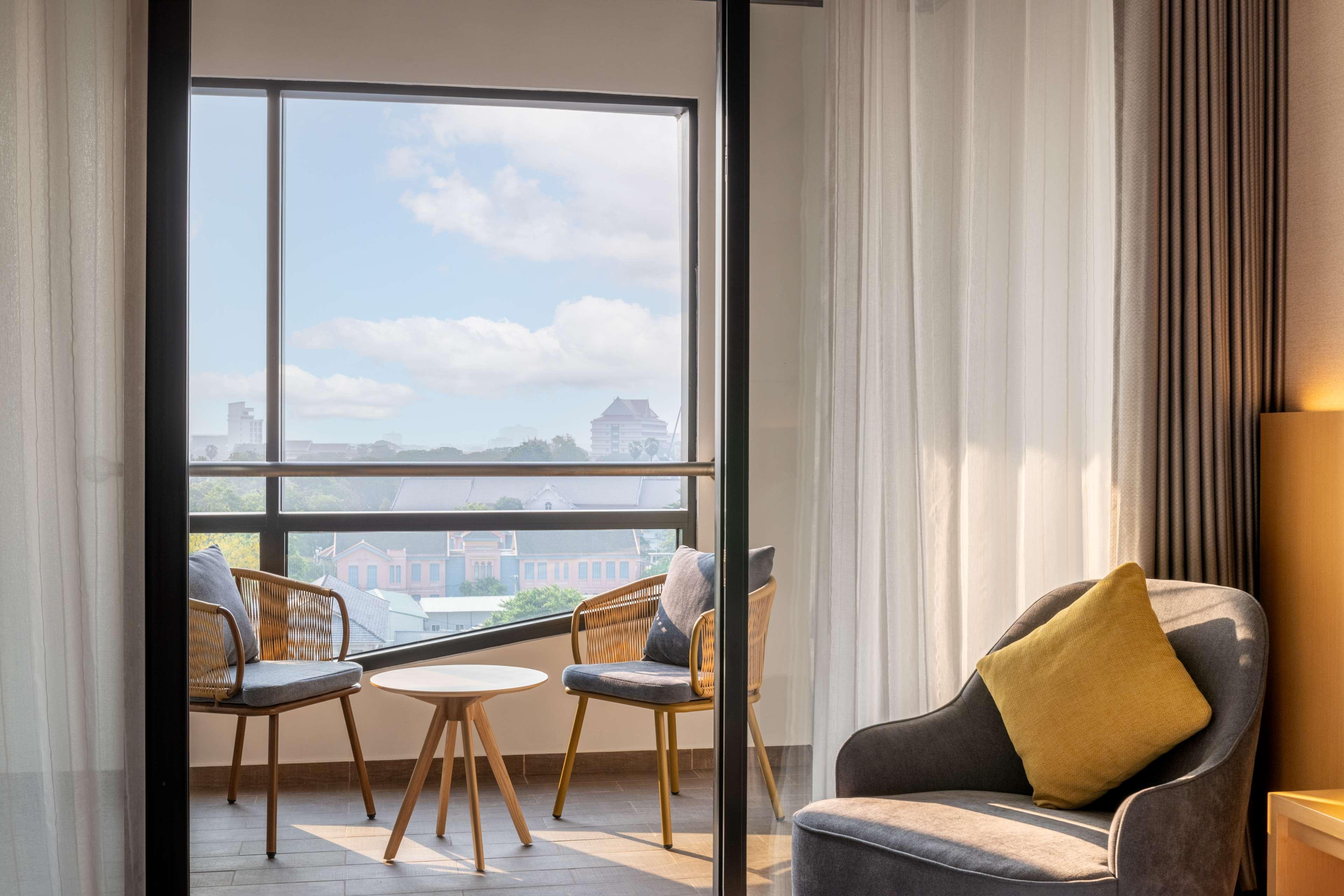 Double Executive King Bed