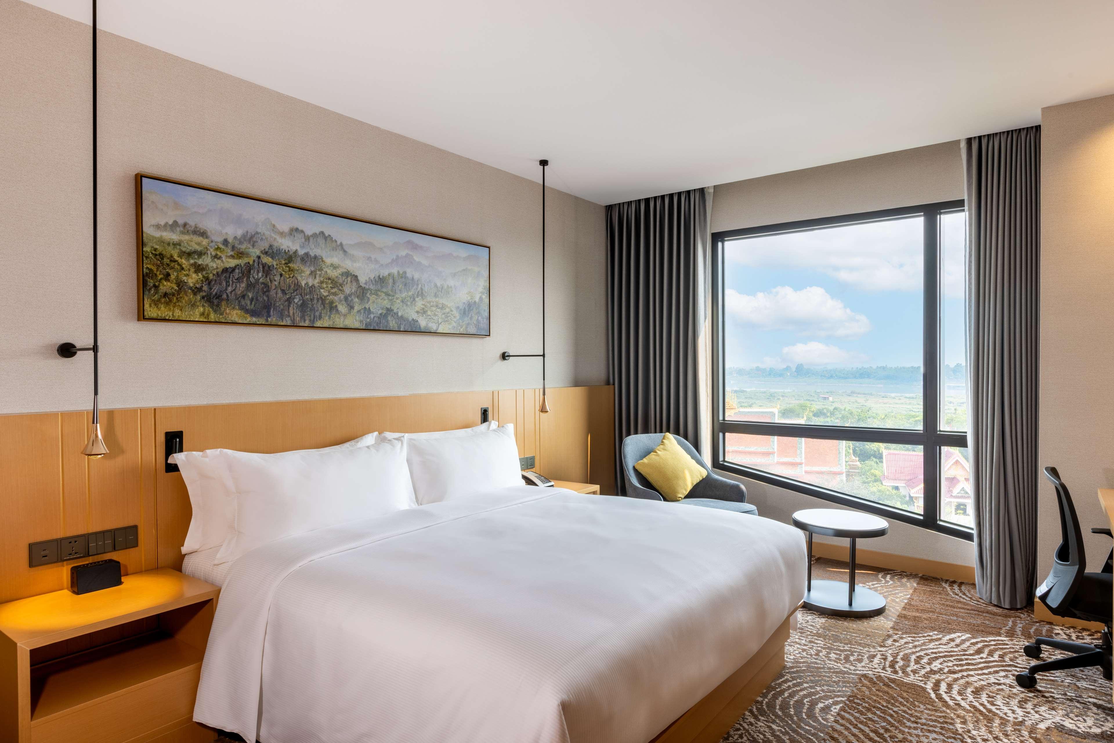 Double Guest Room King Bed