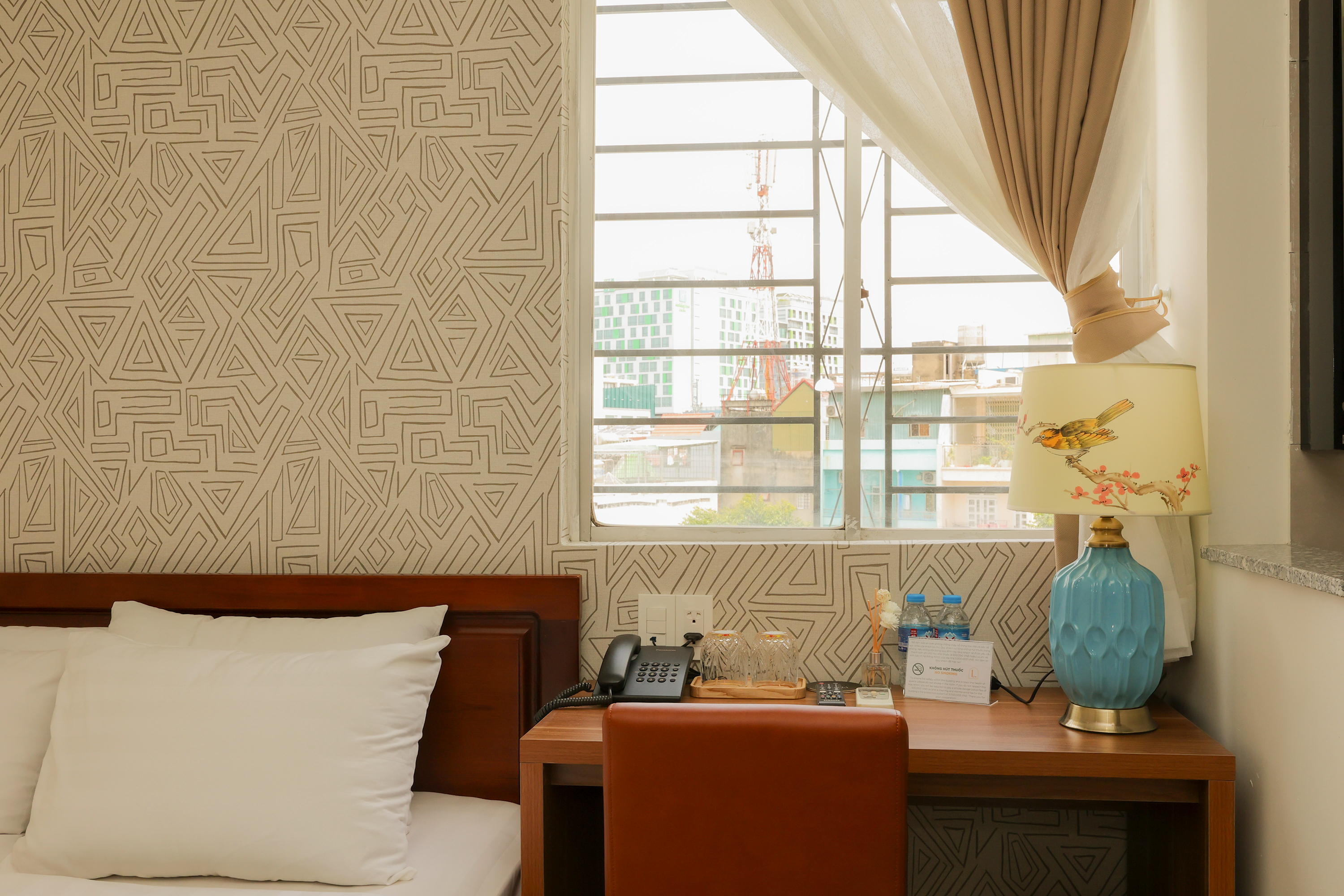 Double Deluxe Queen Bed