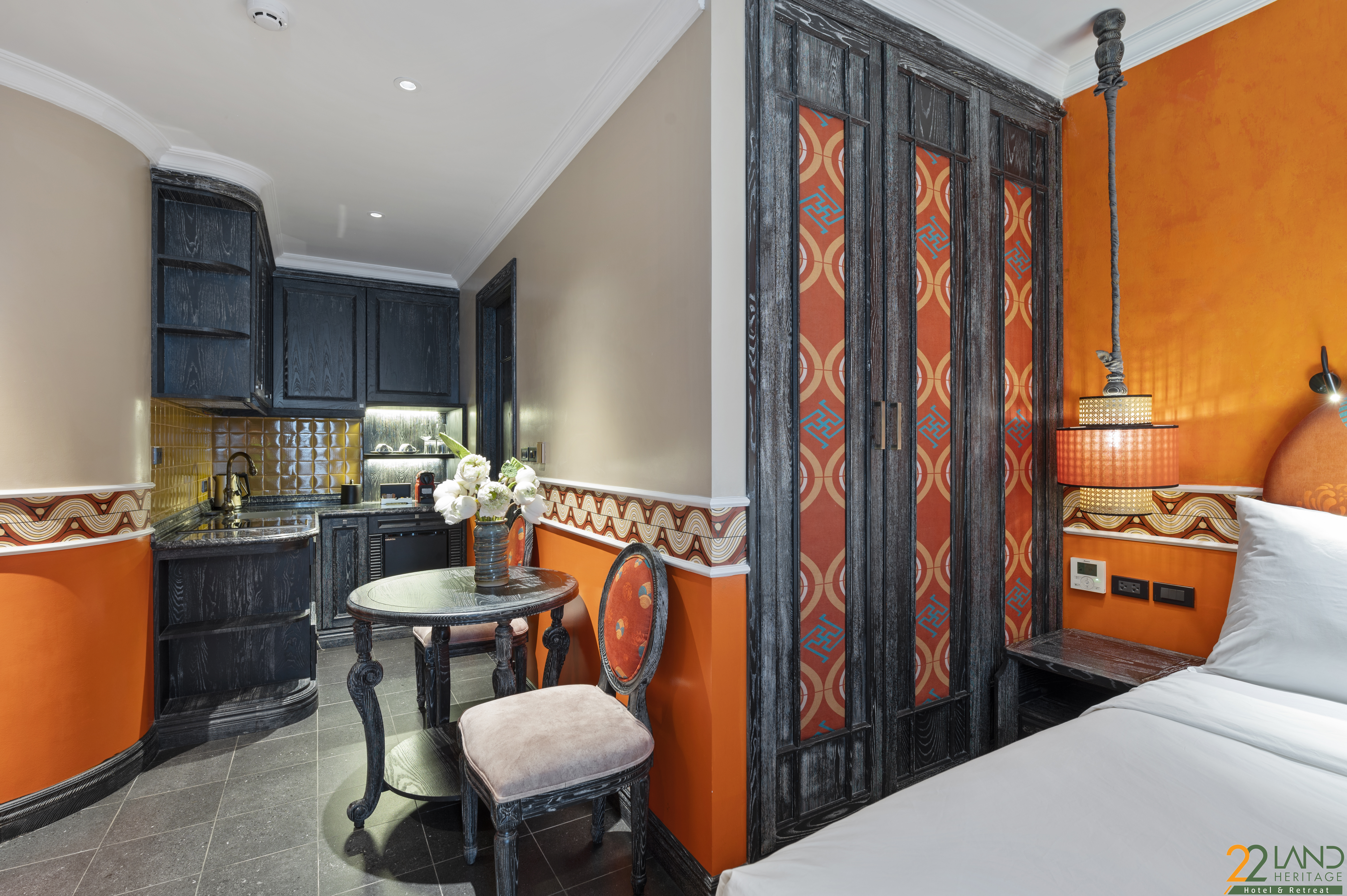 Junior Suite Business