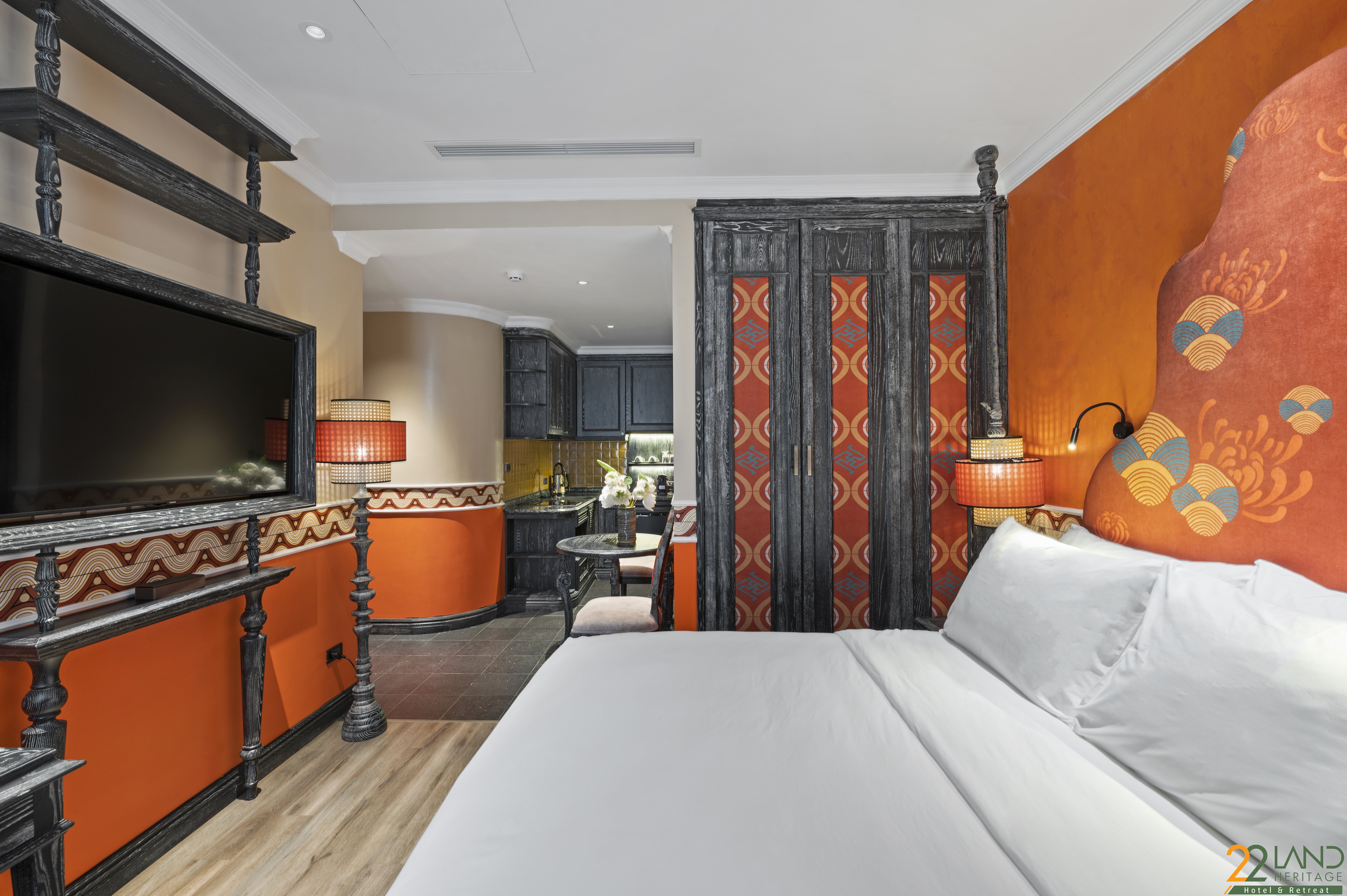 Junior Suite Business