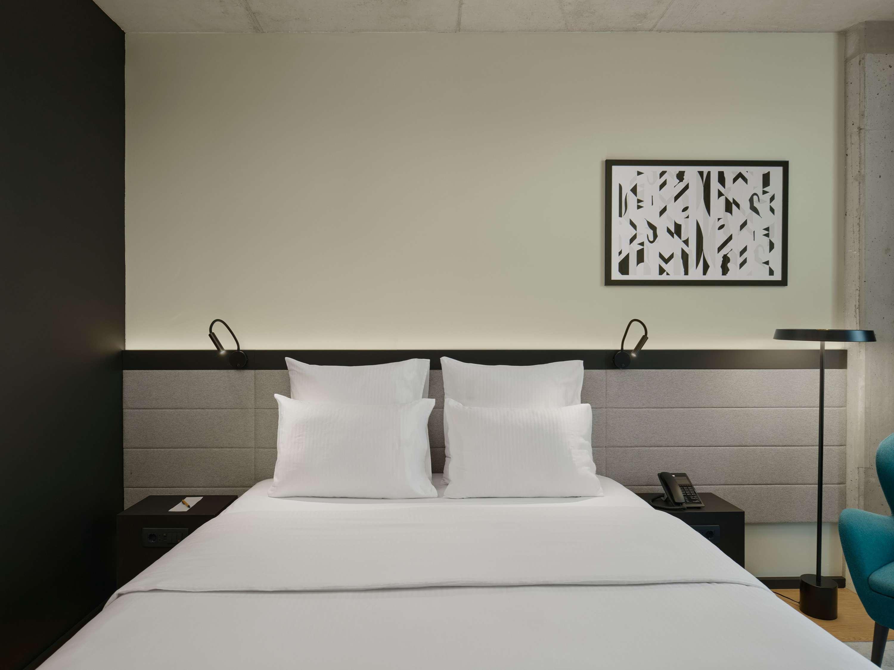 Double Superior King Bed