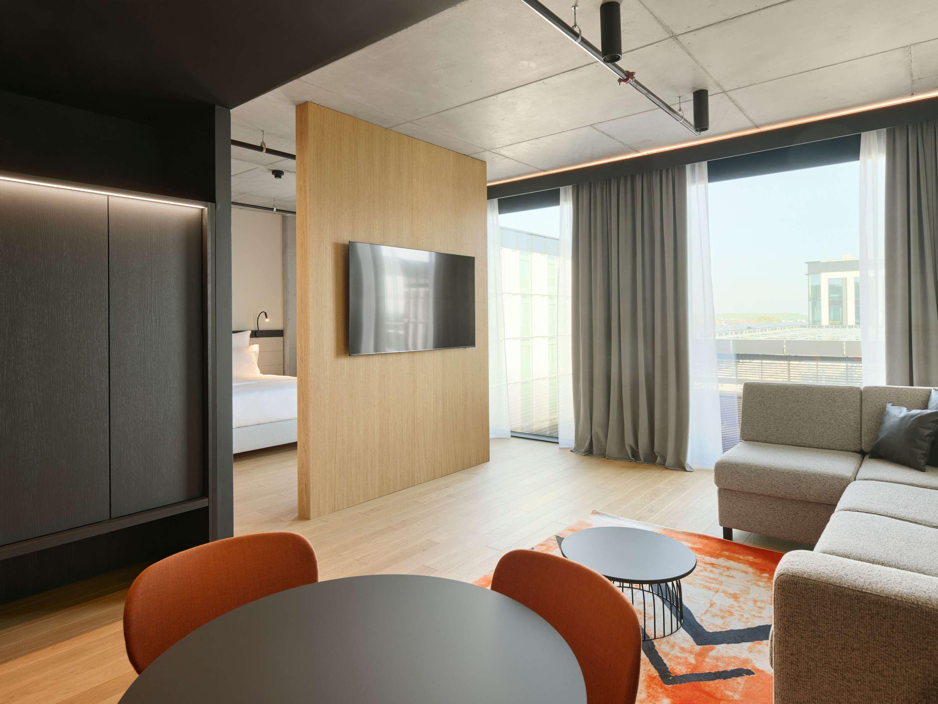 Junior Suite King Size Bed