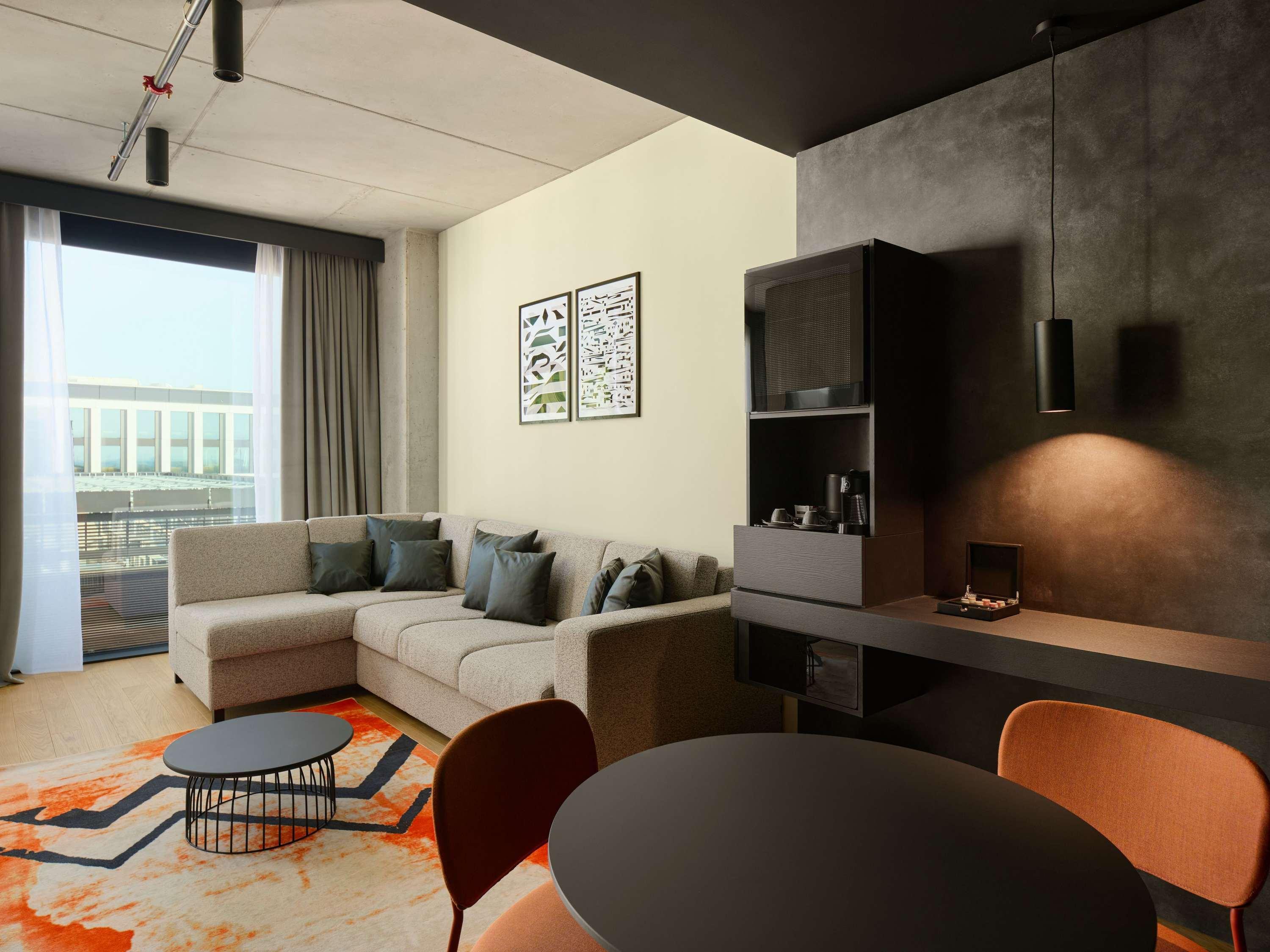 Junior Suite King Size Bed