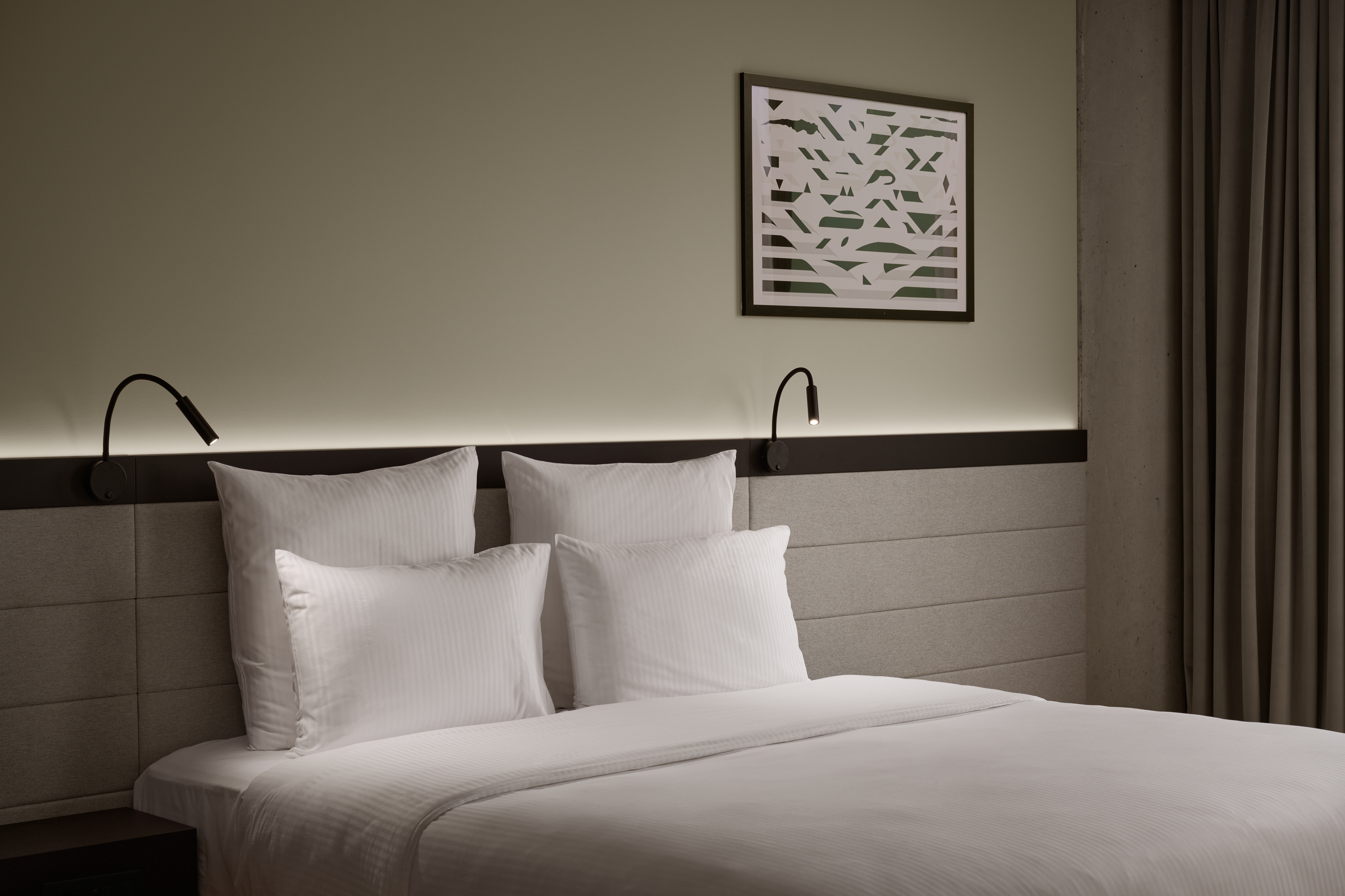 Double Superior King Bed