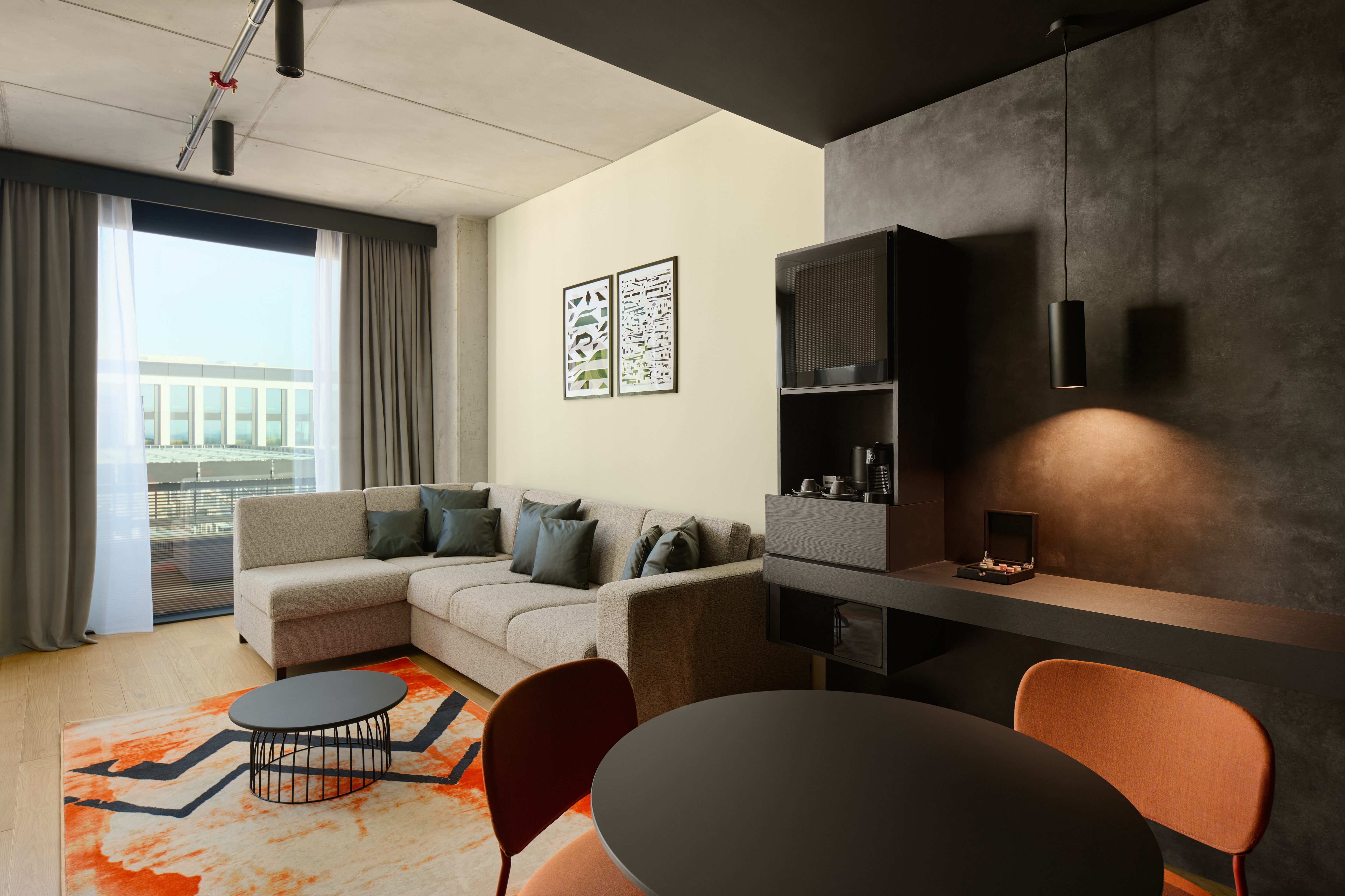 Junior Suite King Size Bed