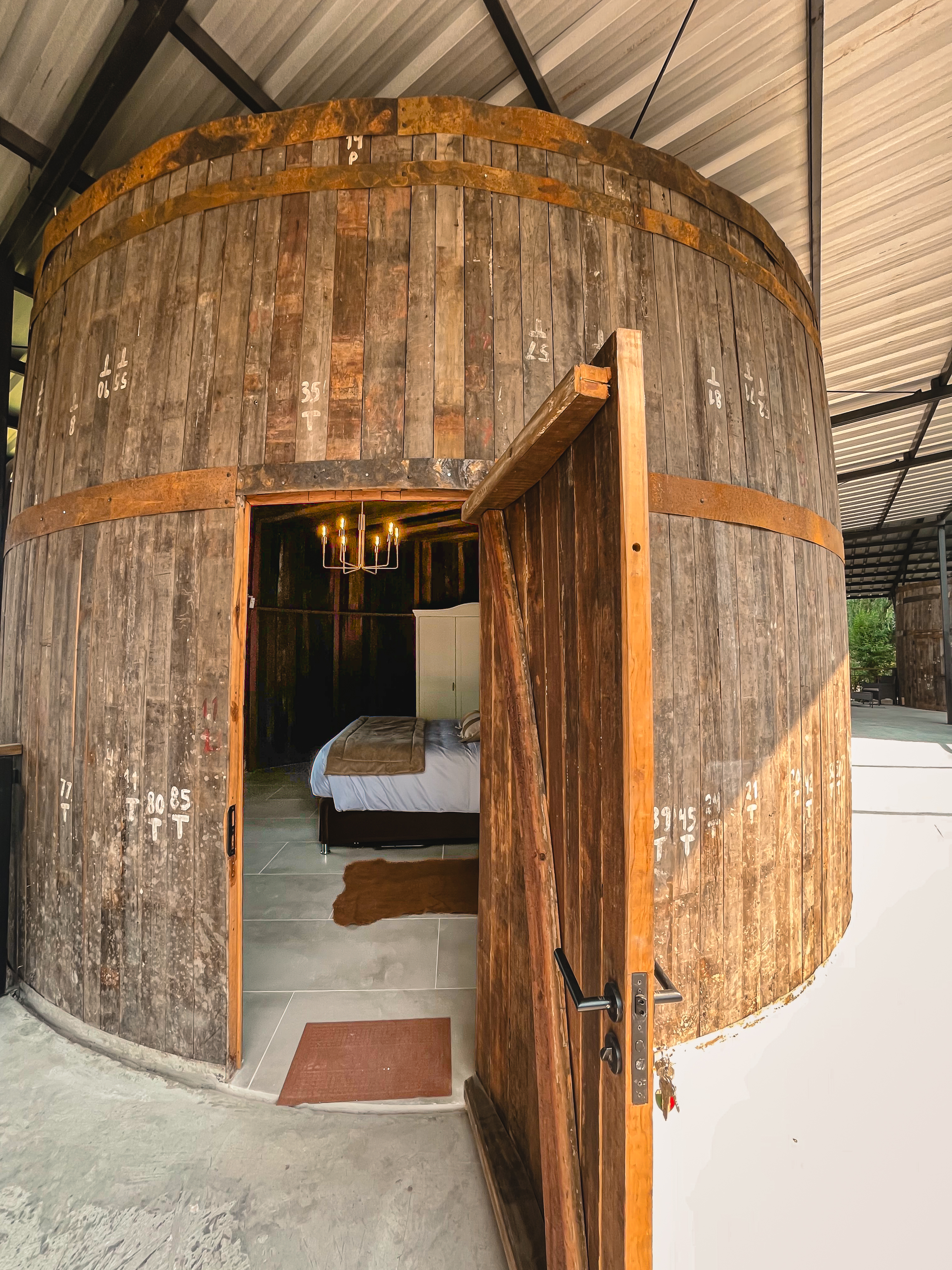 Double Deluxe King Bed