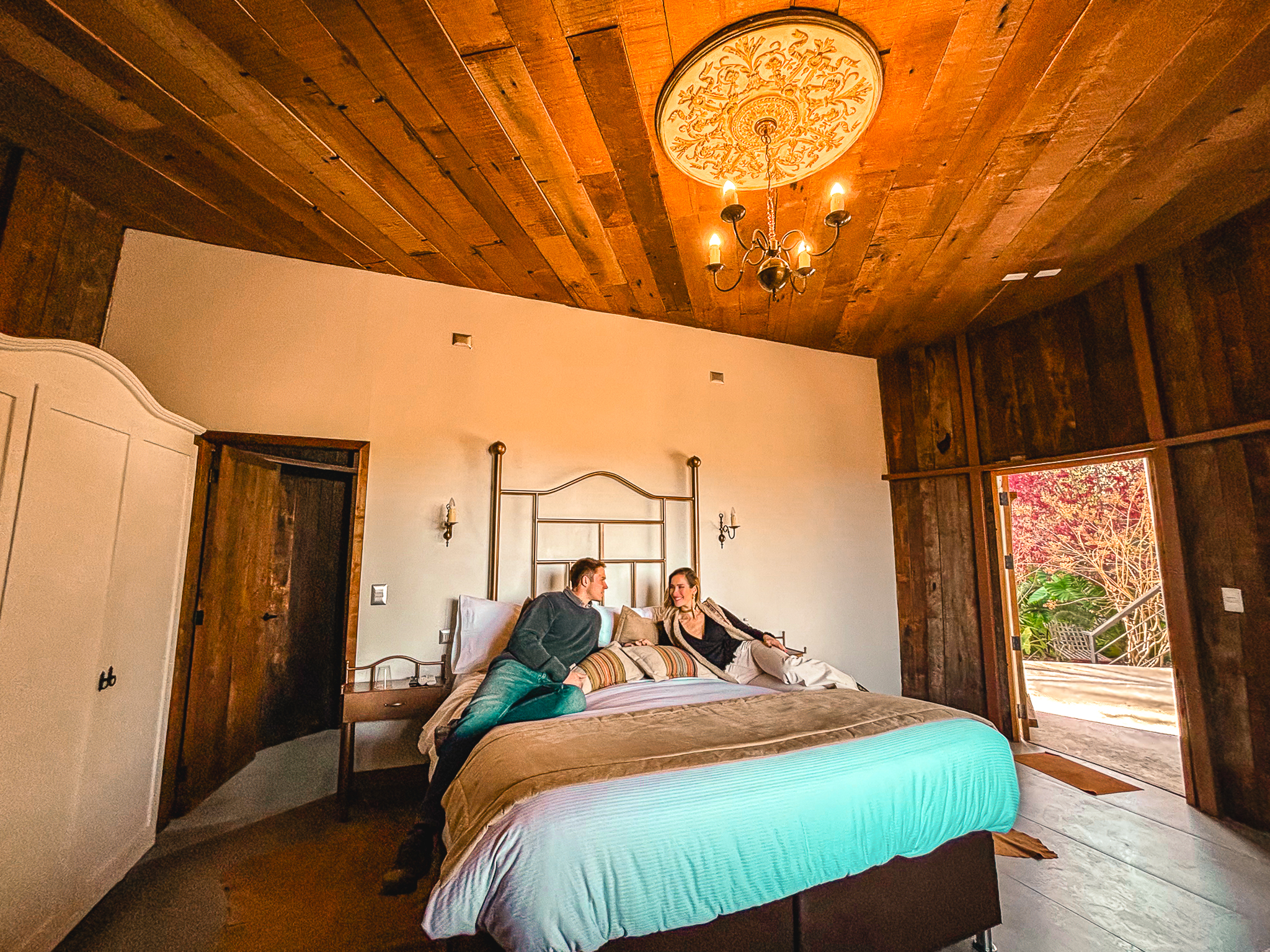 Double Deluxe King Bed