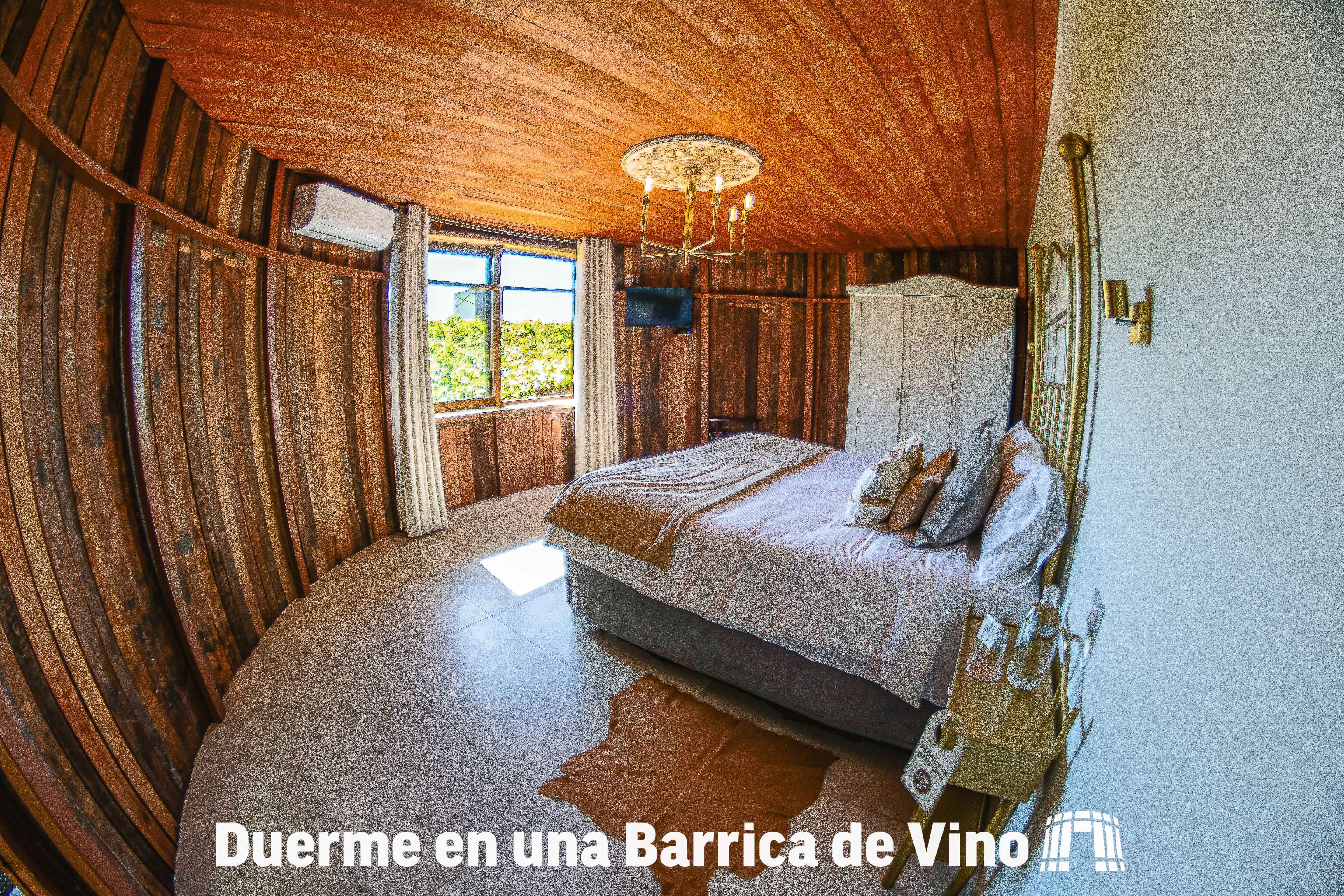 Double Deluxe King Bed