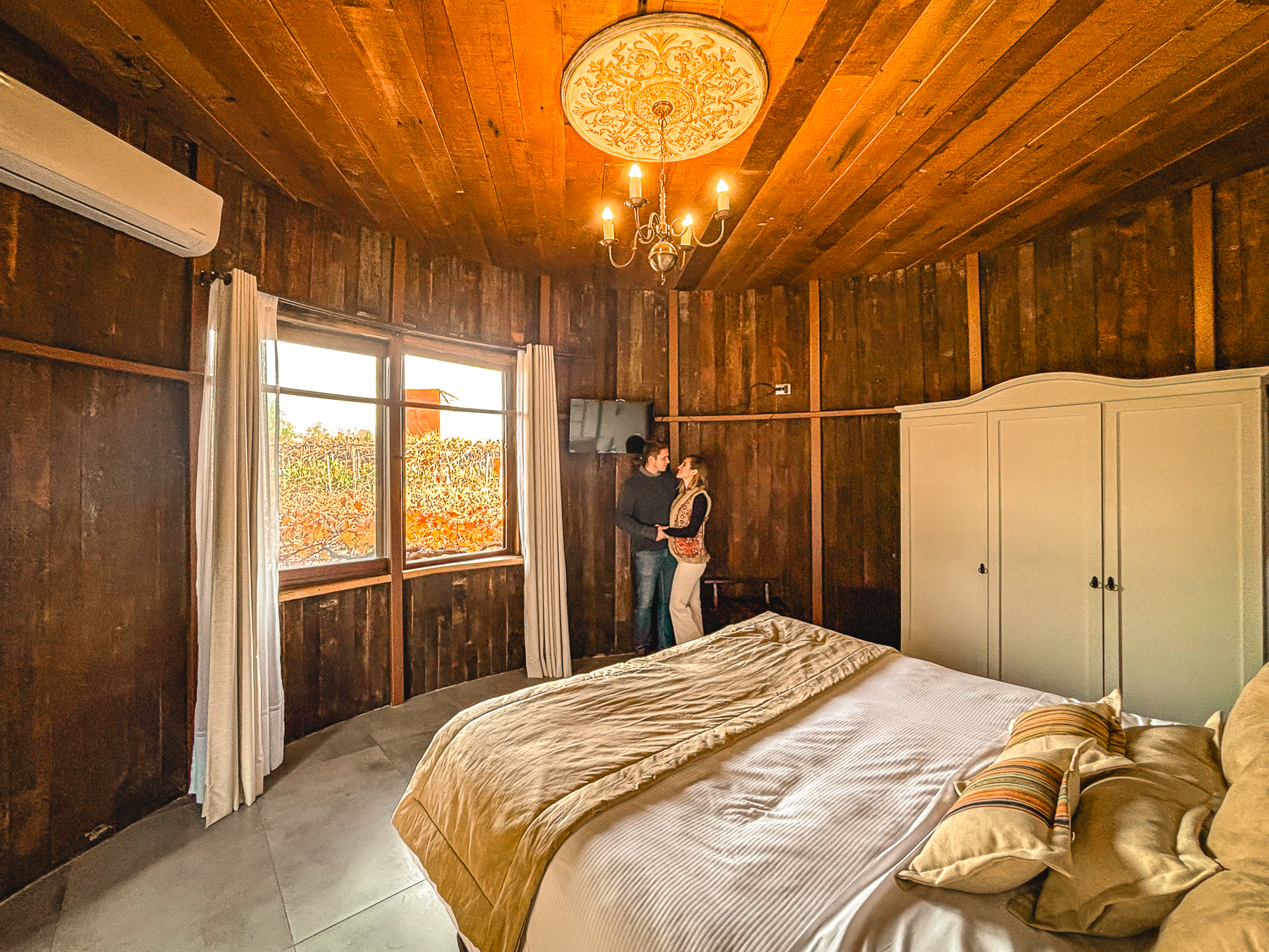 Double Deluxe King Bed