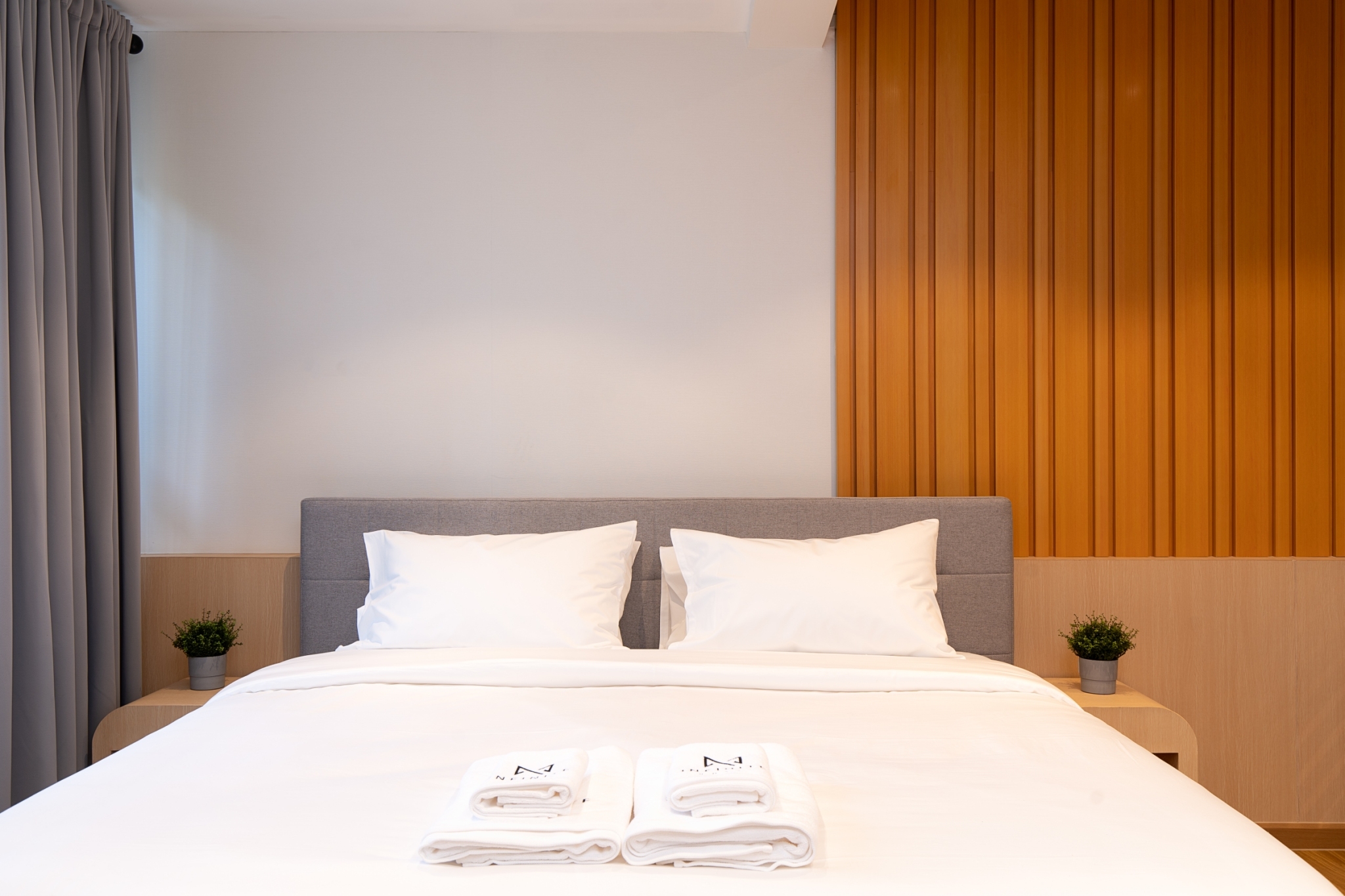 Suite Deluxe King Bed