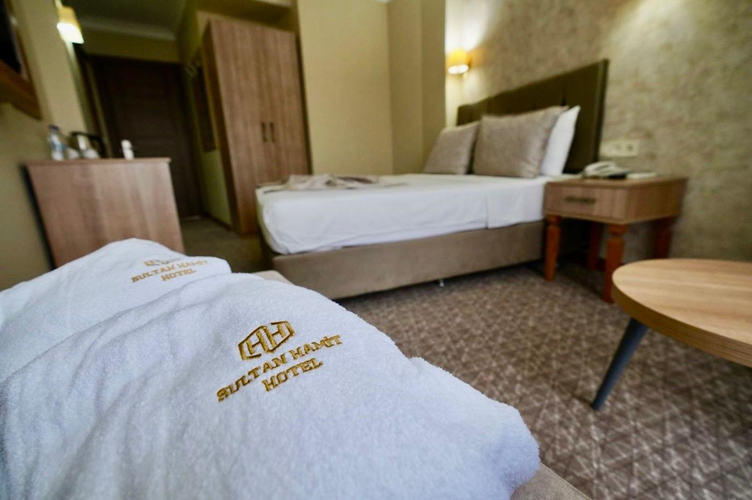 Double or Twin Standard