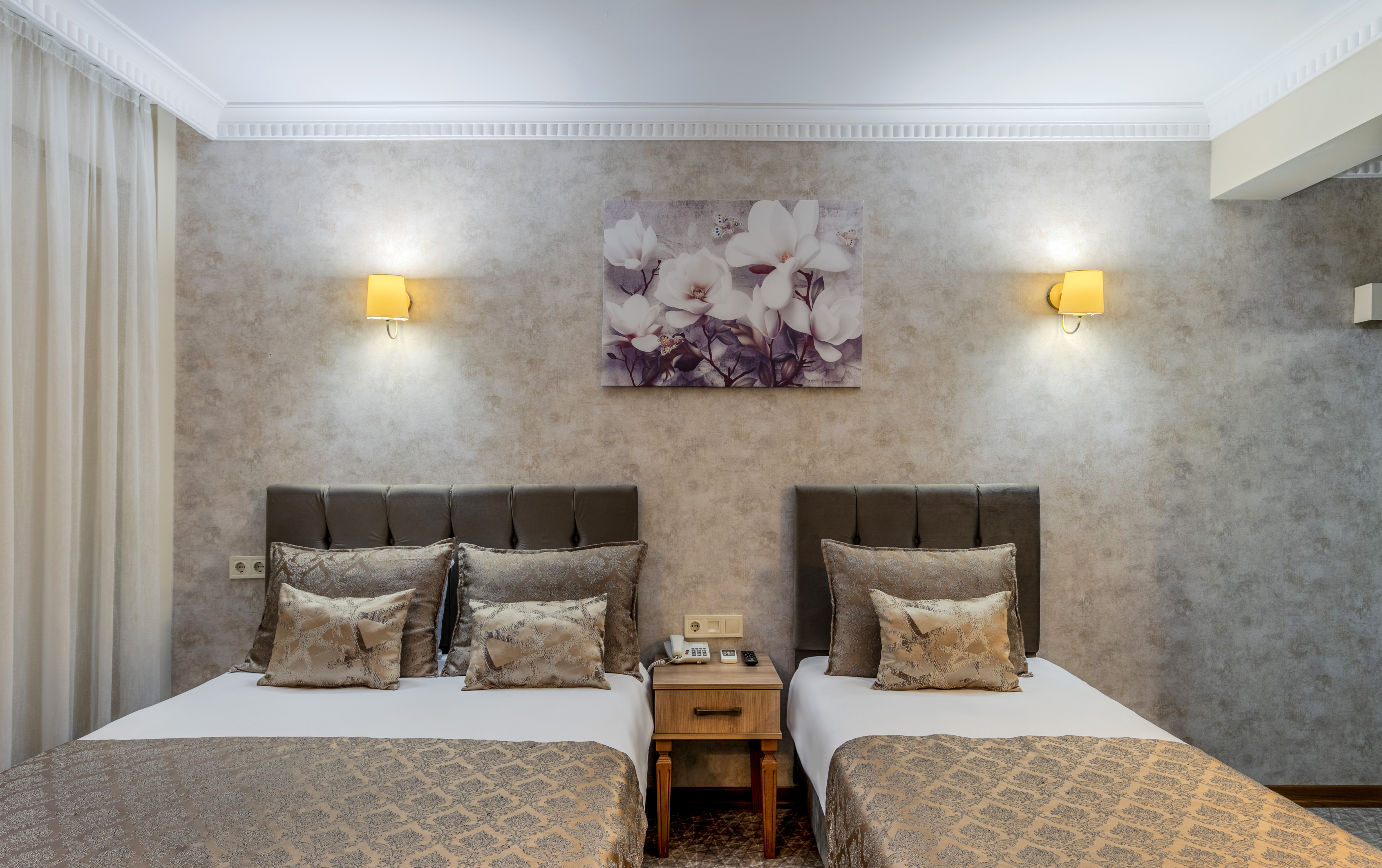 Double or Twin Standard