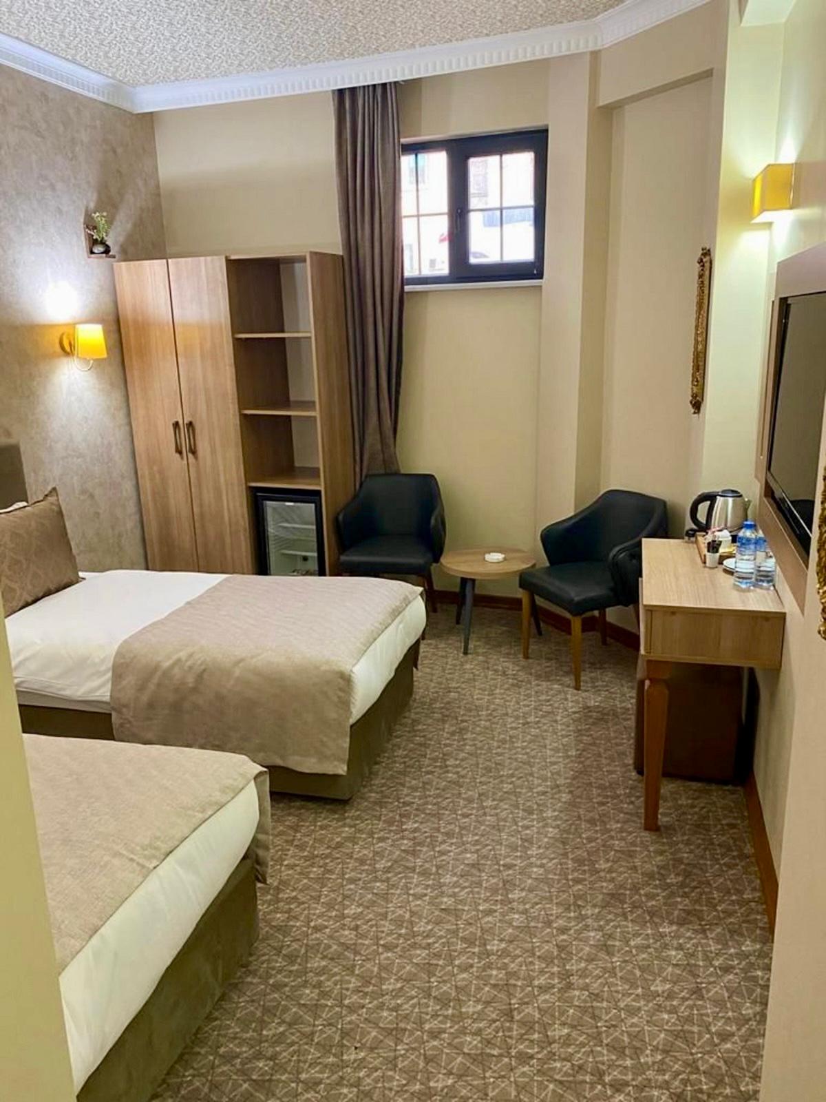 Double or Twin Economy