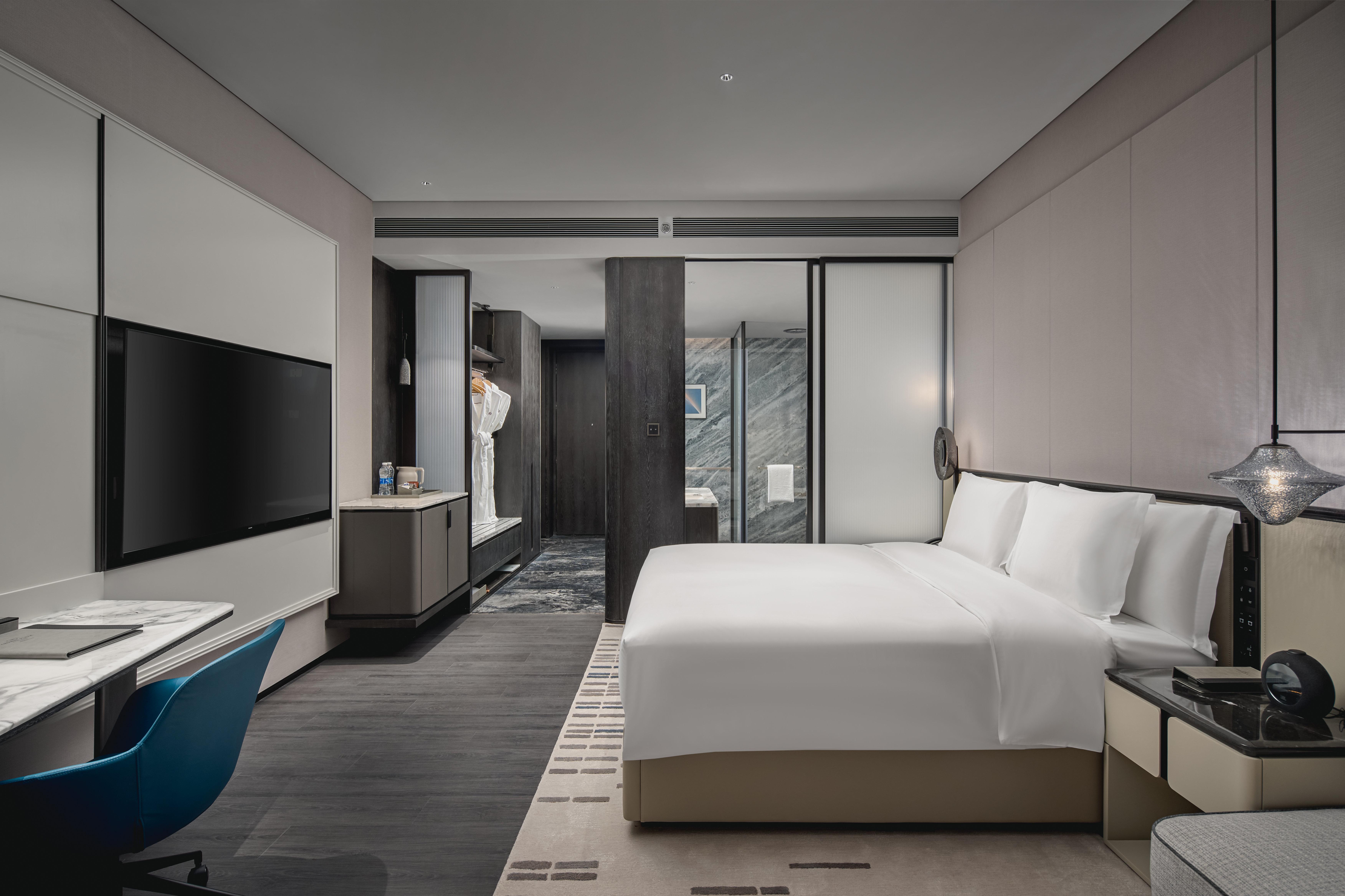 Double King Size Bed