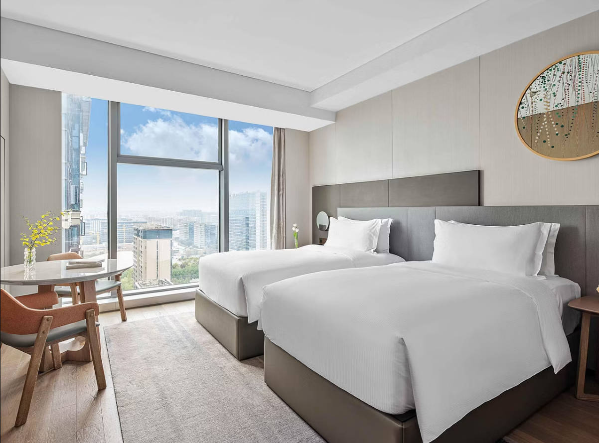 Double or Twin Standard