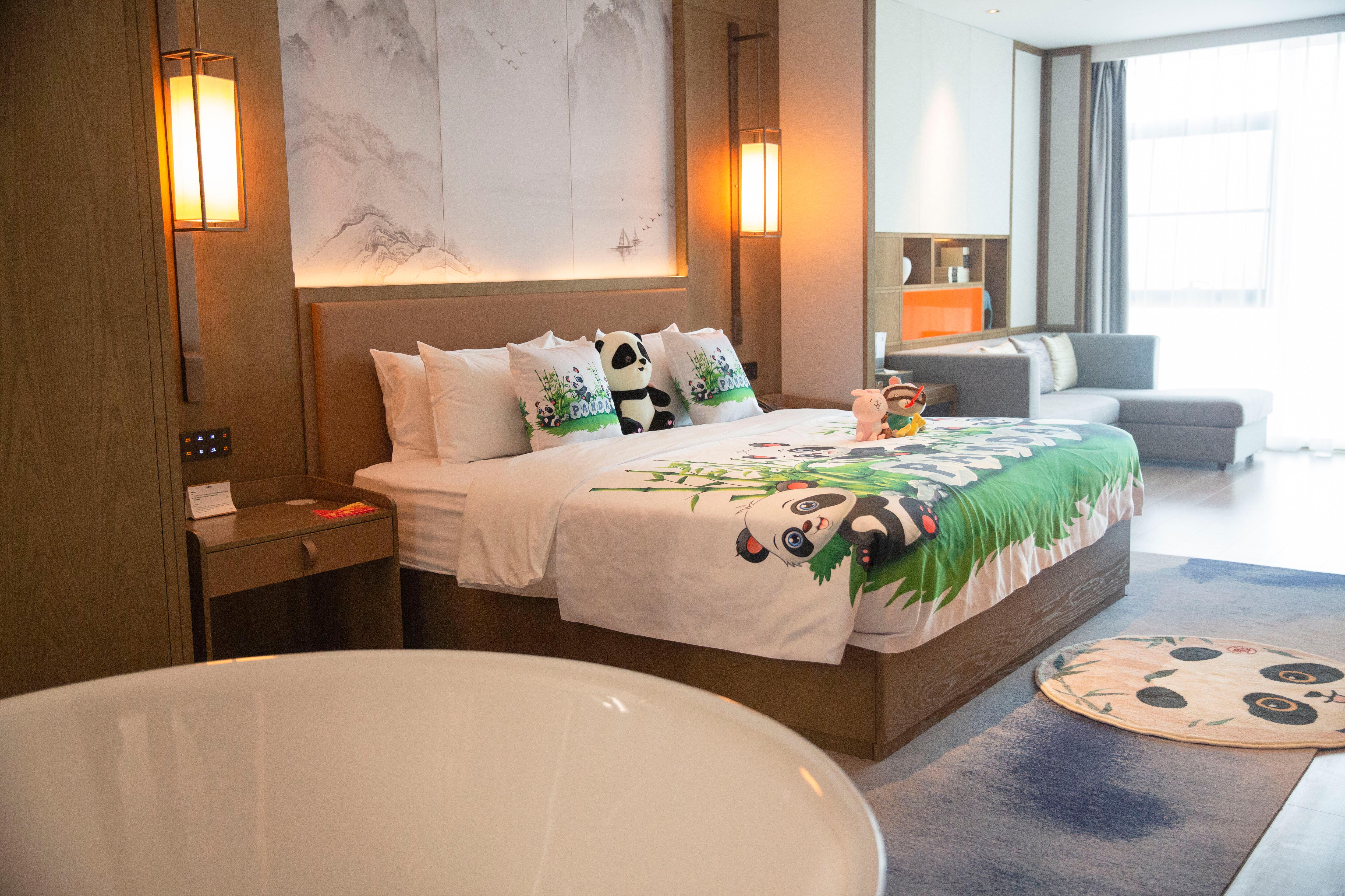 Junior Suite King Size Bed