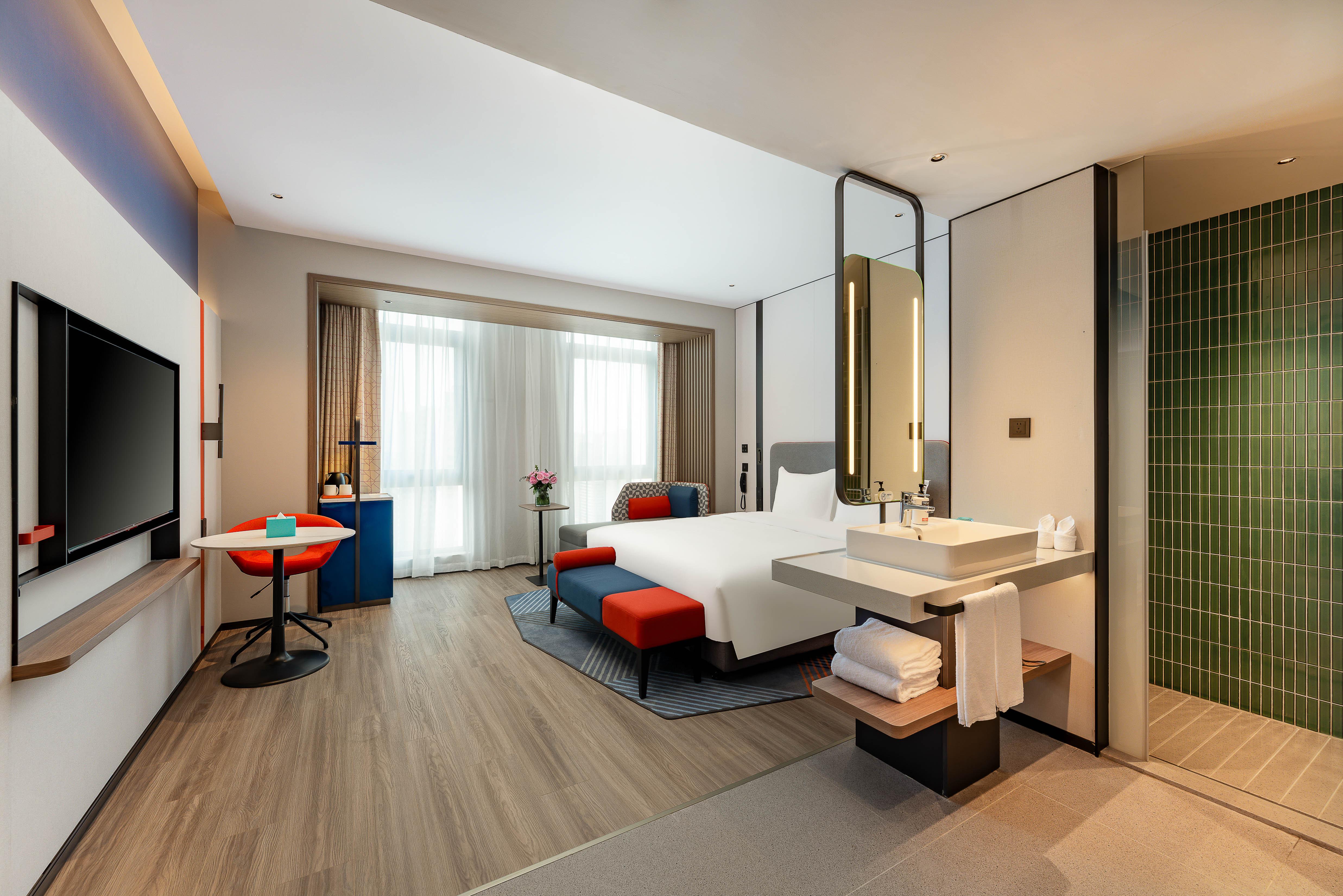 Double King Size Bed