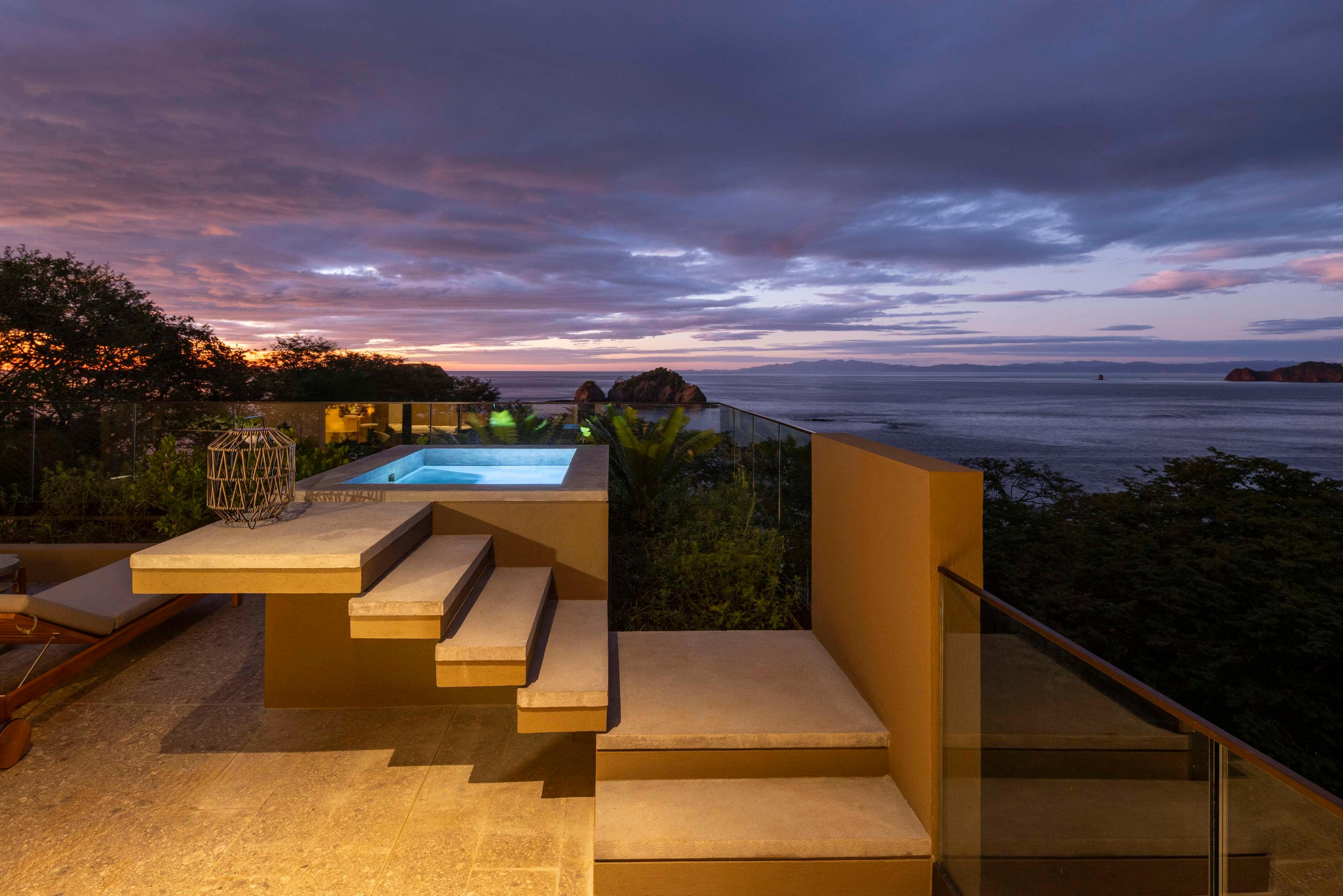 Suite King Bed One Bedroom 