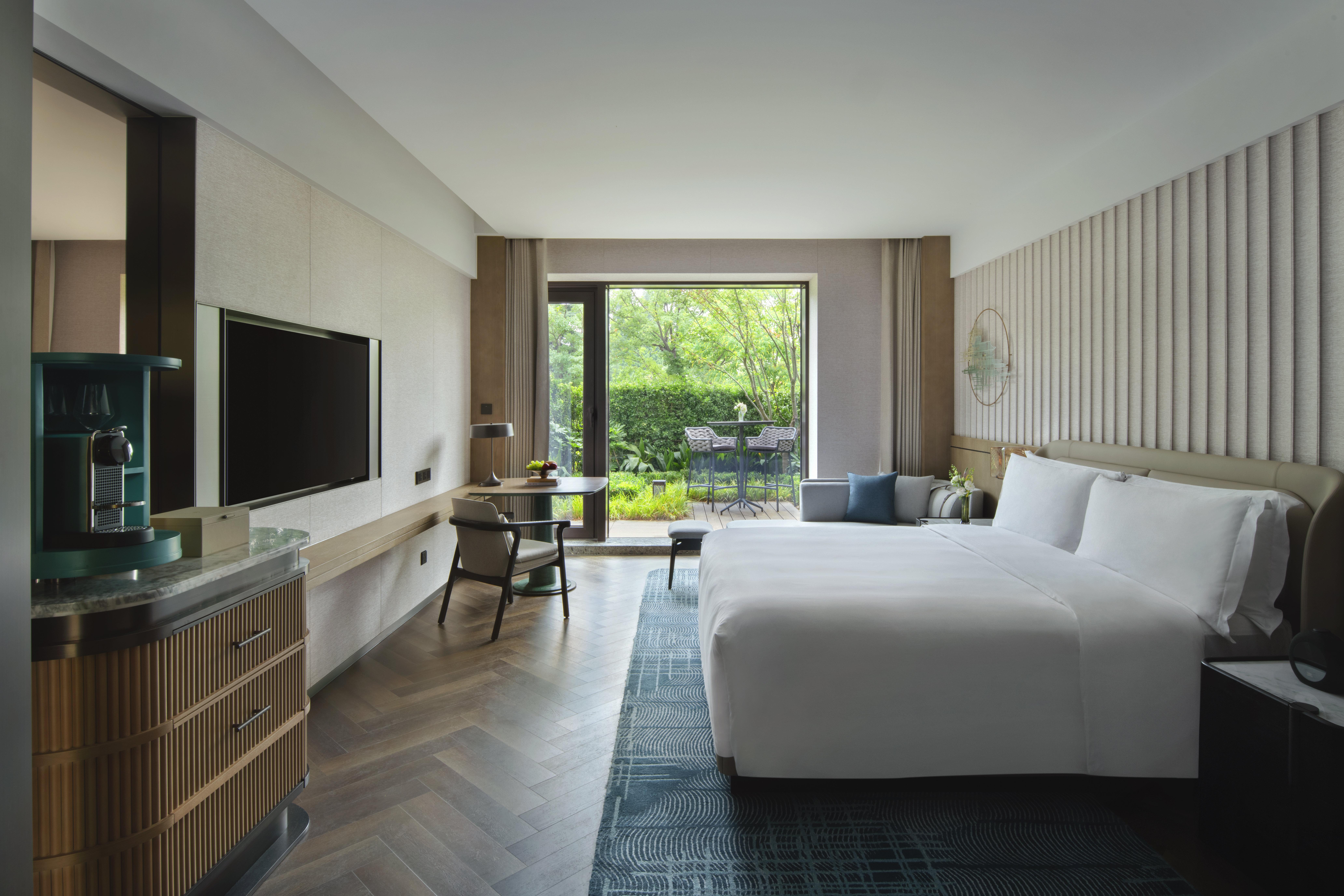 Double Classic with Views