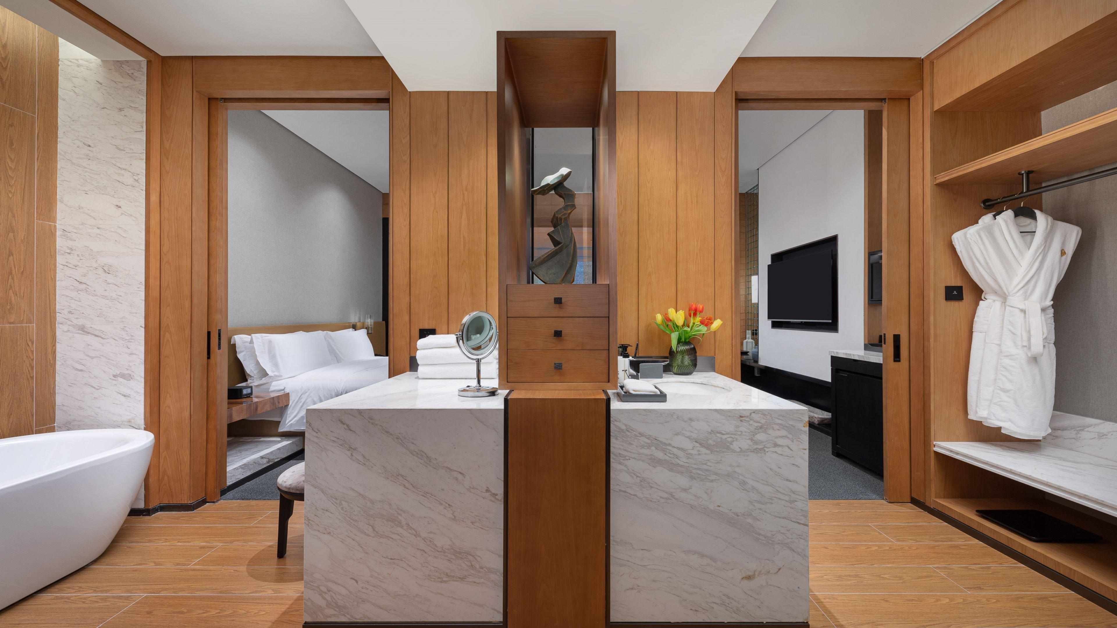 Double Classic King Bed