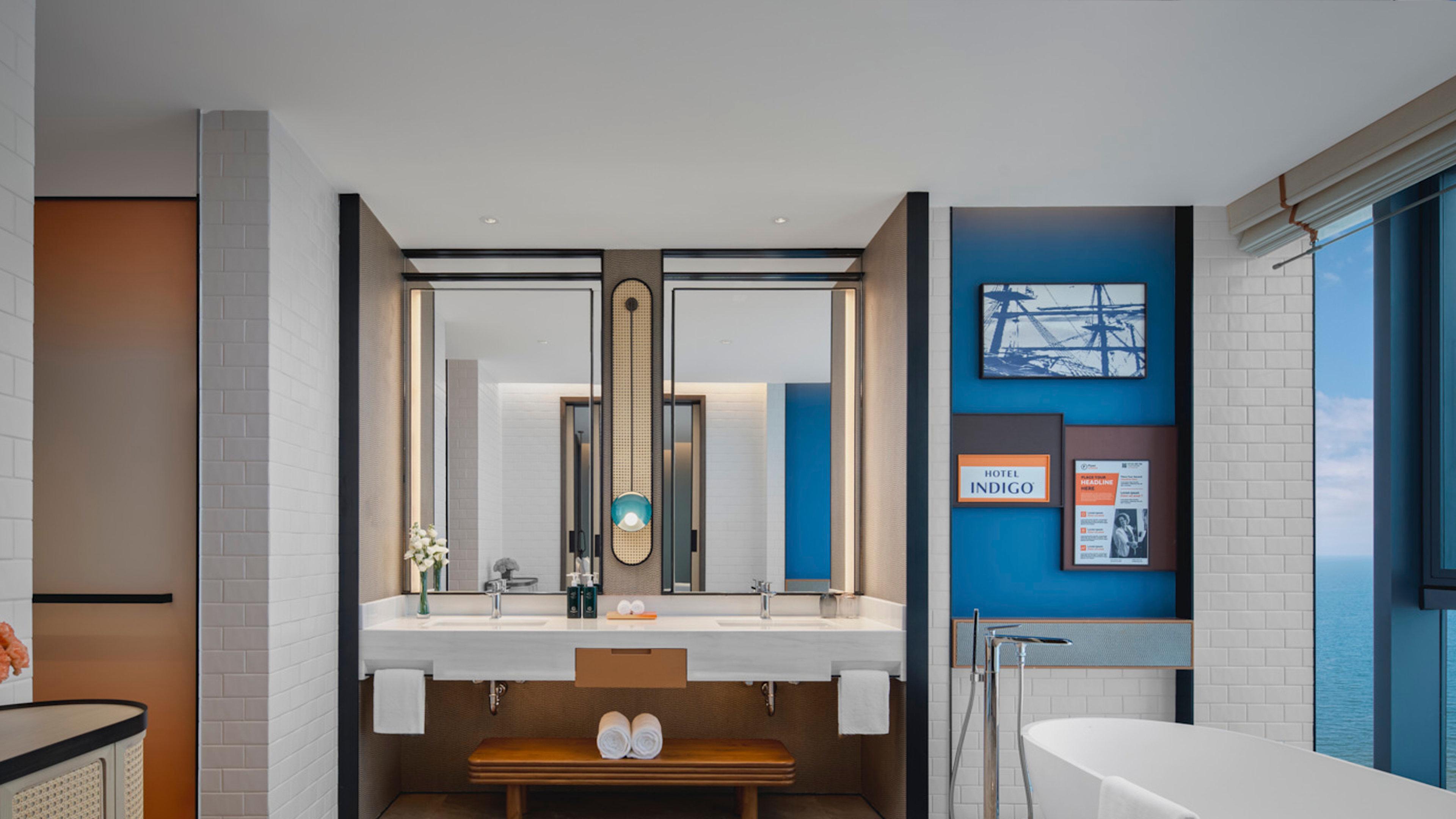 Suite Sea View King Bed