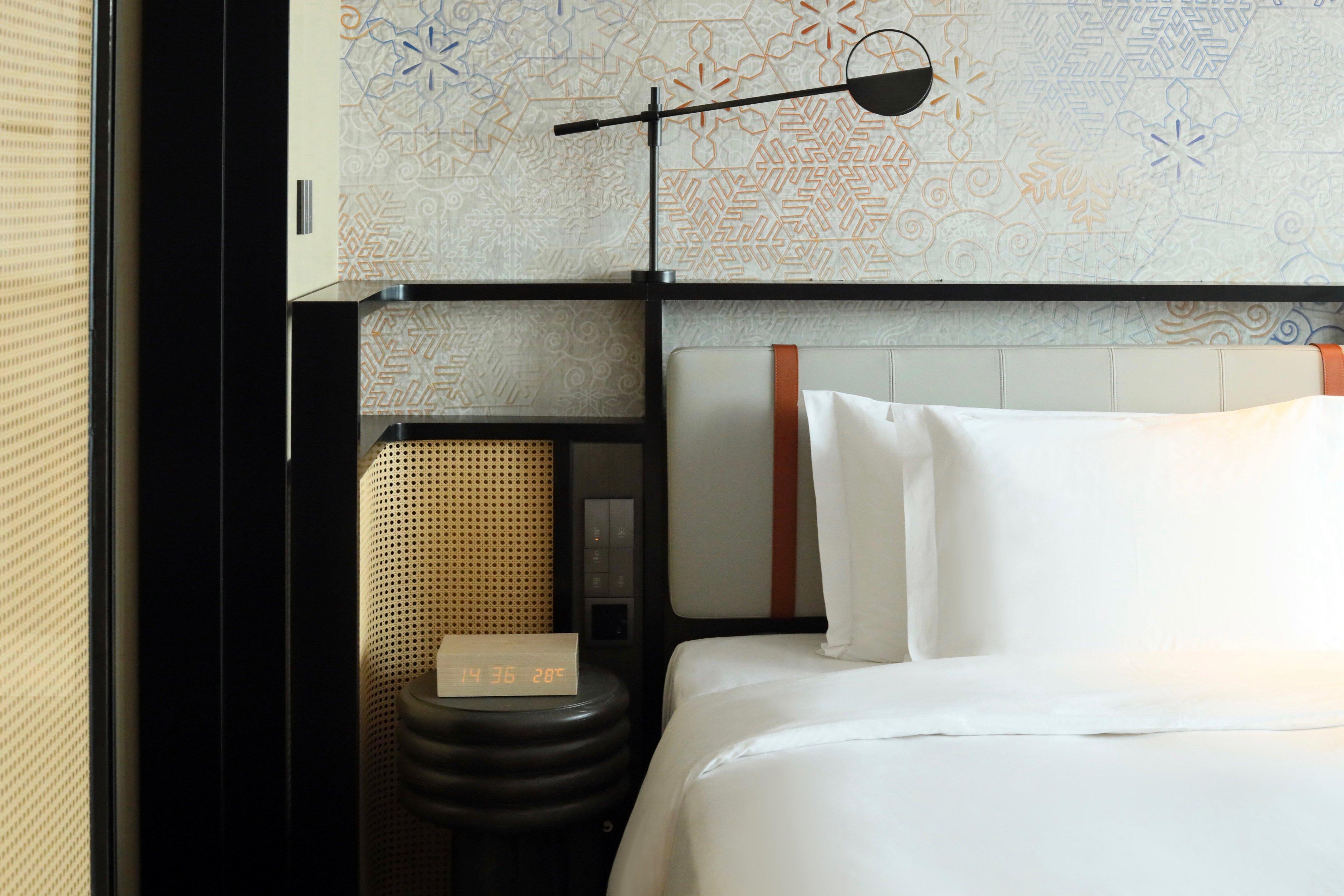 Double or Twin Standard