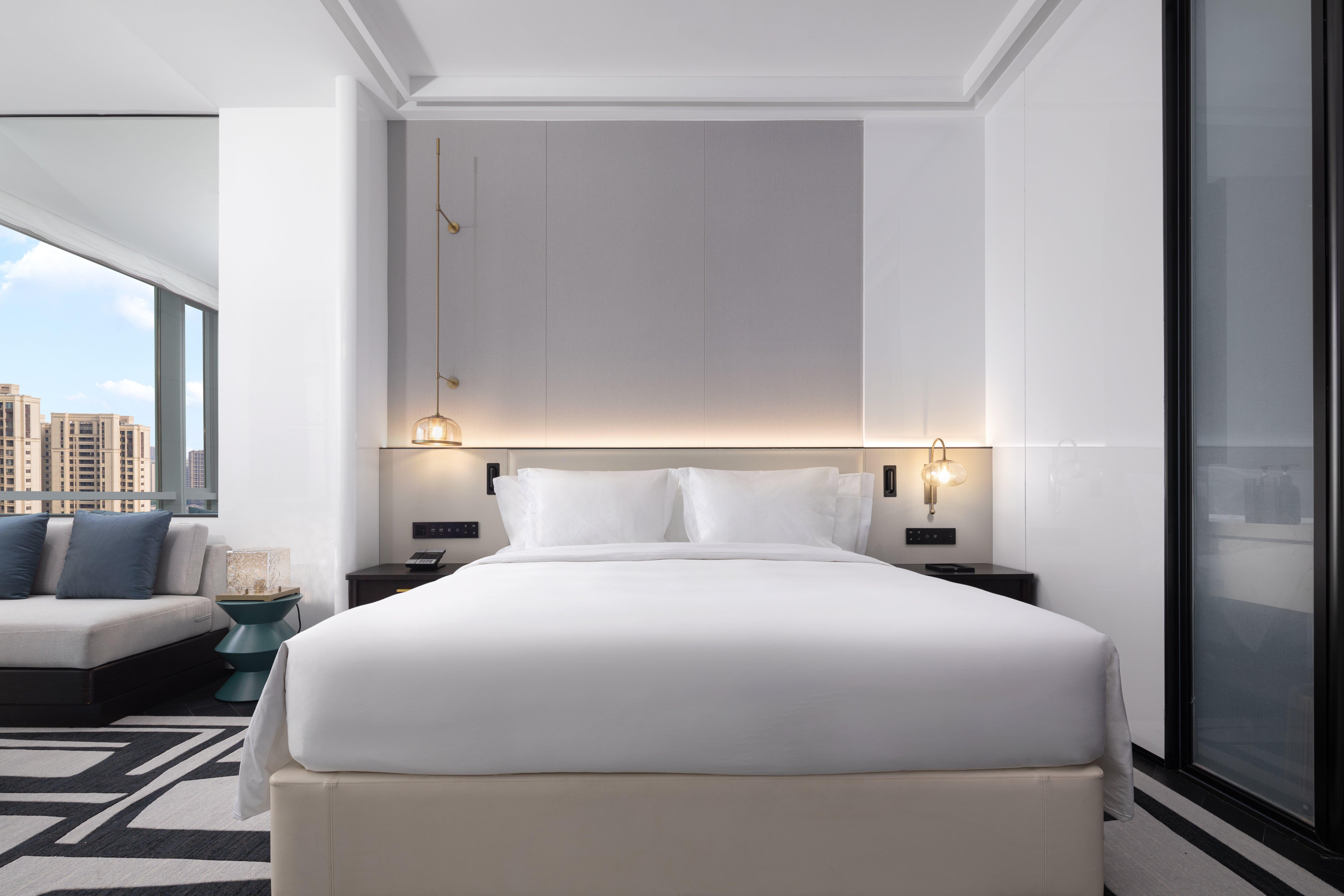 Double Accessible King Size Bed