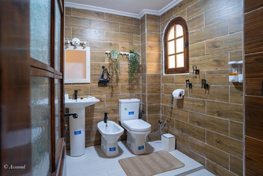 Double or Twin Deluxe with Balcony