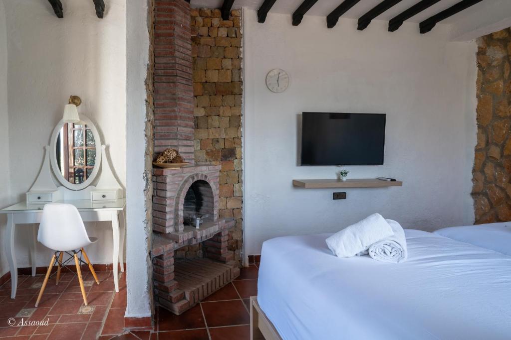 Double or Twin Deluxe with Balcony