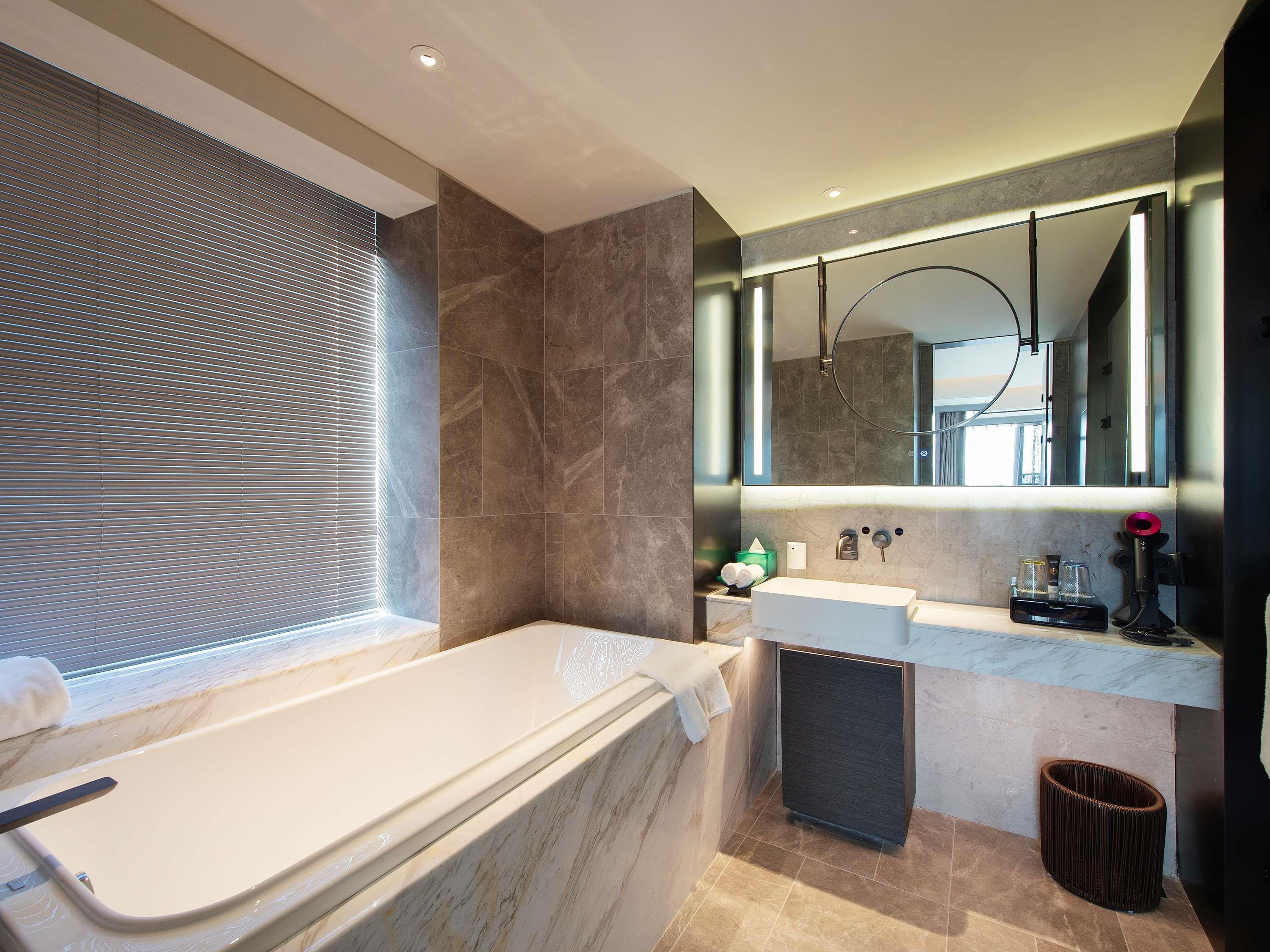 Suite Deluxe Two Beds