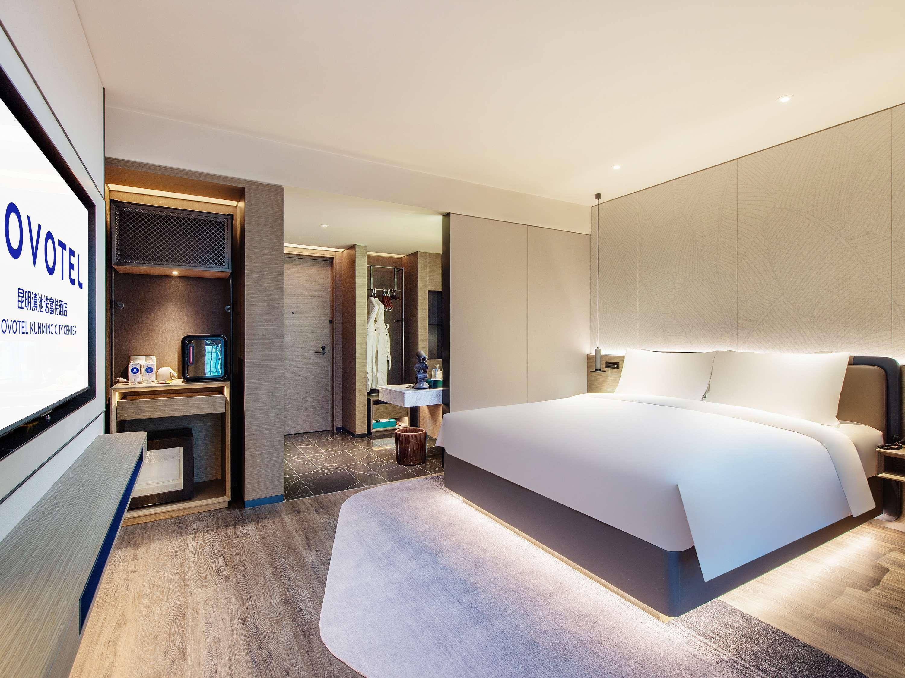 Double Superior King Bed