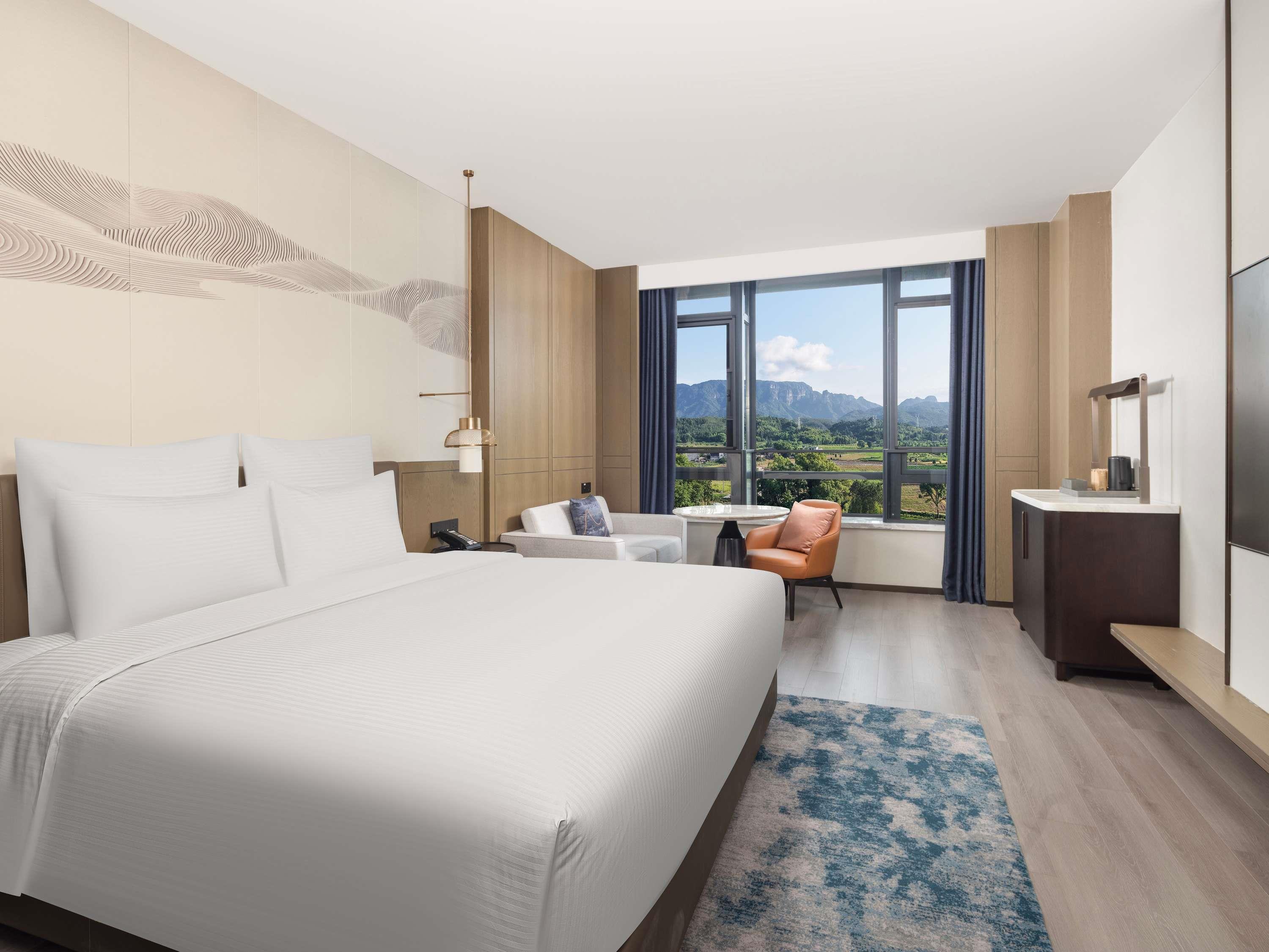 Double Superior King Bed