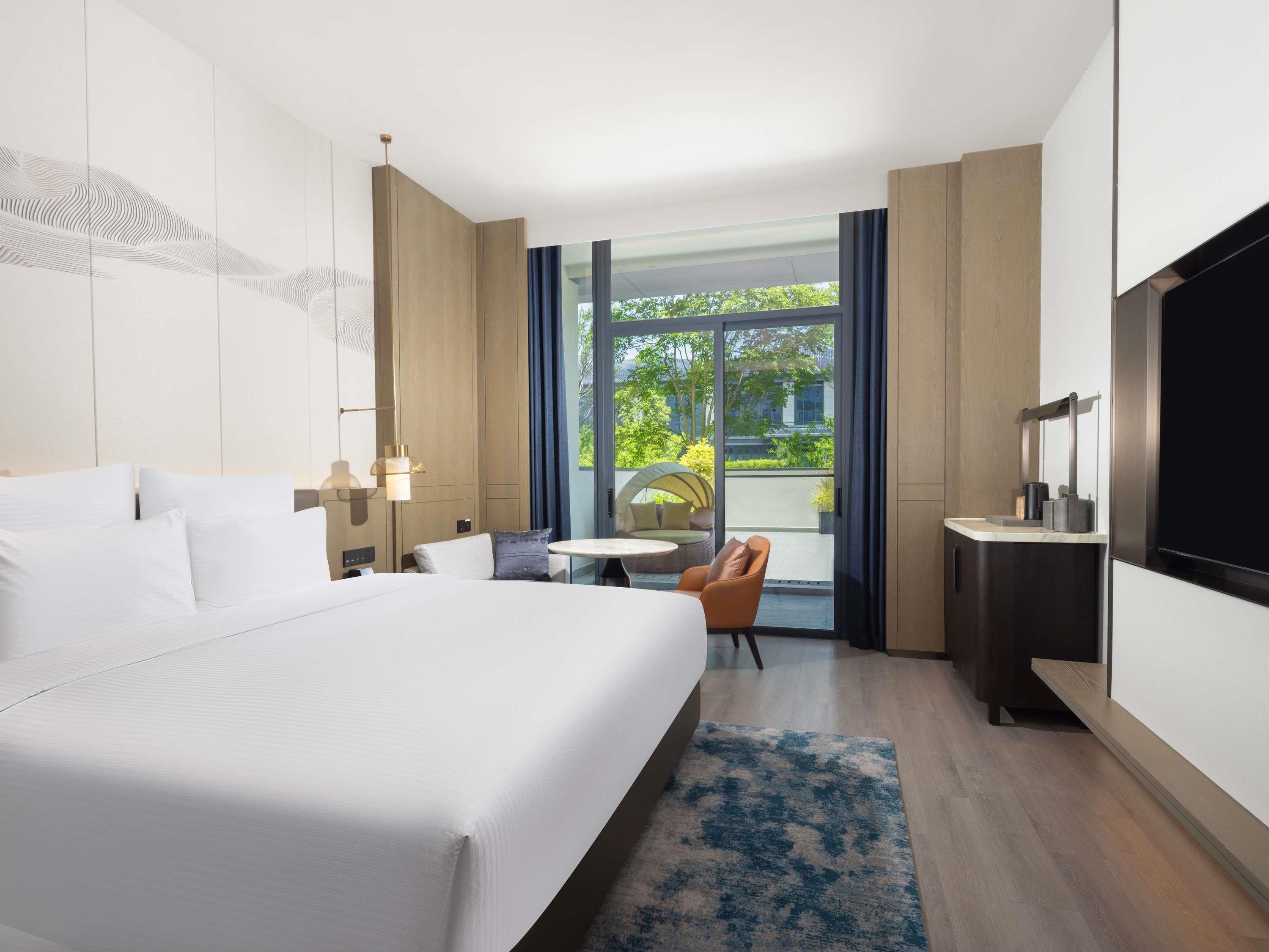 Double Deluxe Garden View