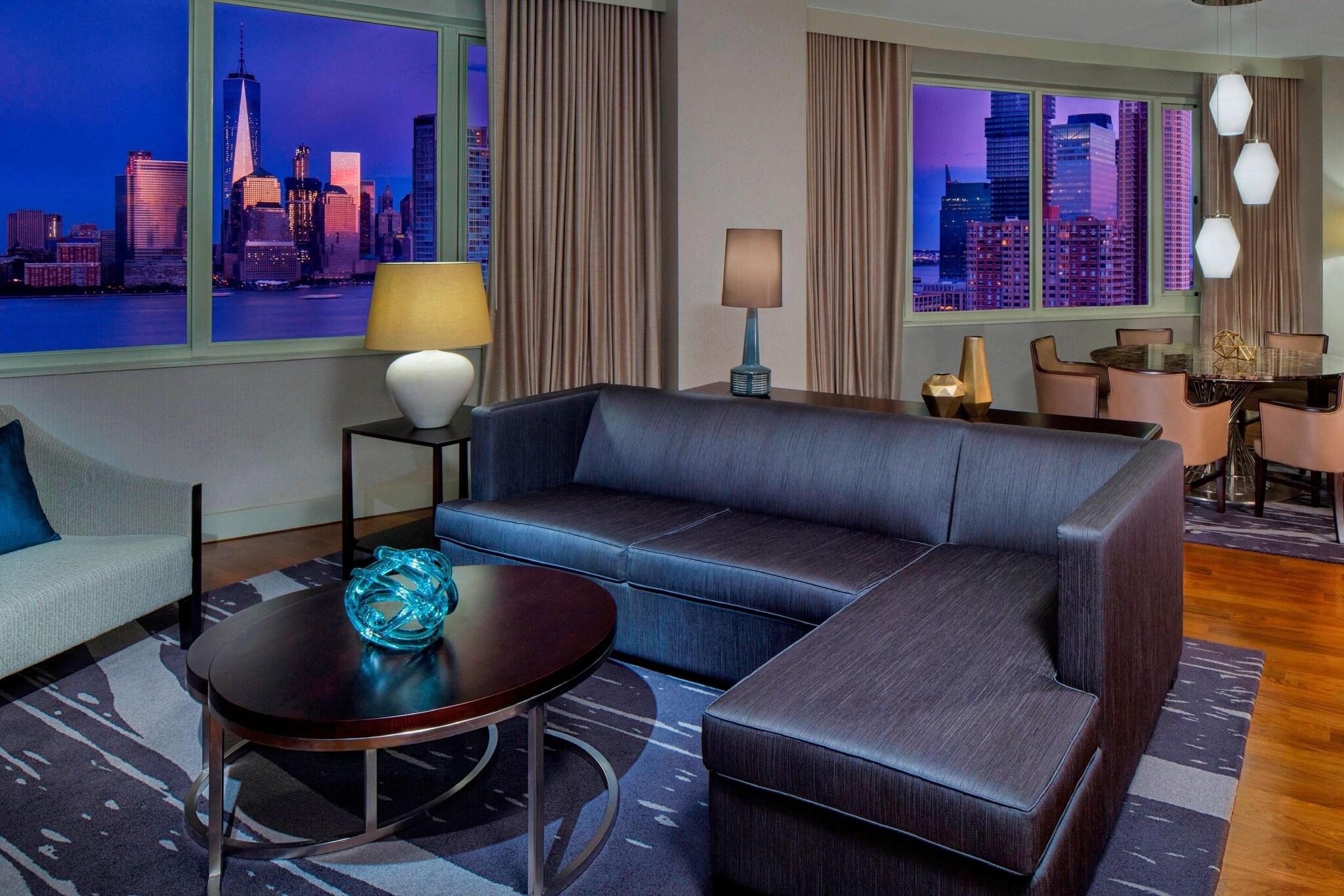 Junior Suite King Size Bed