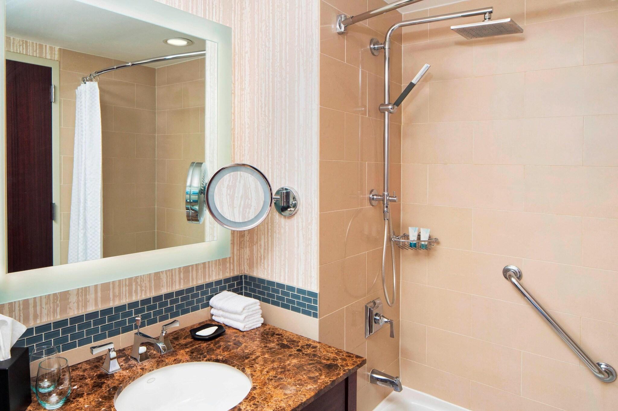 Room Accesible Deluxe 