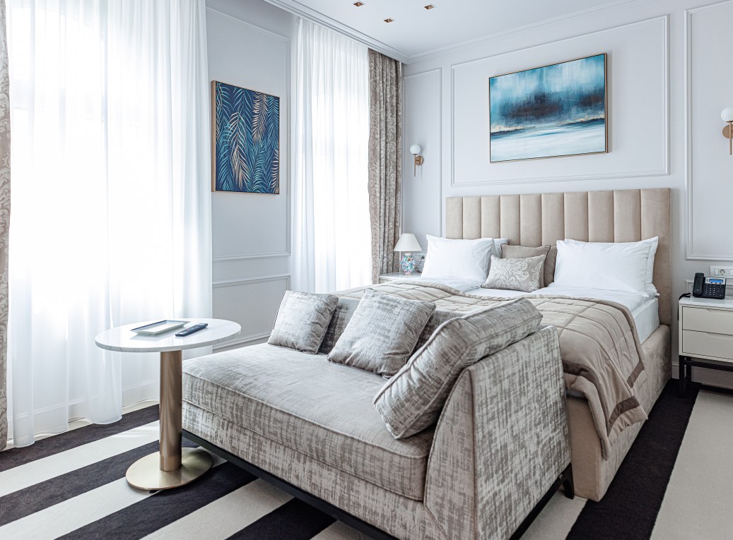 Suite Deluxe with Views