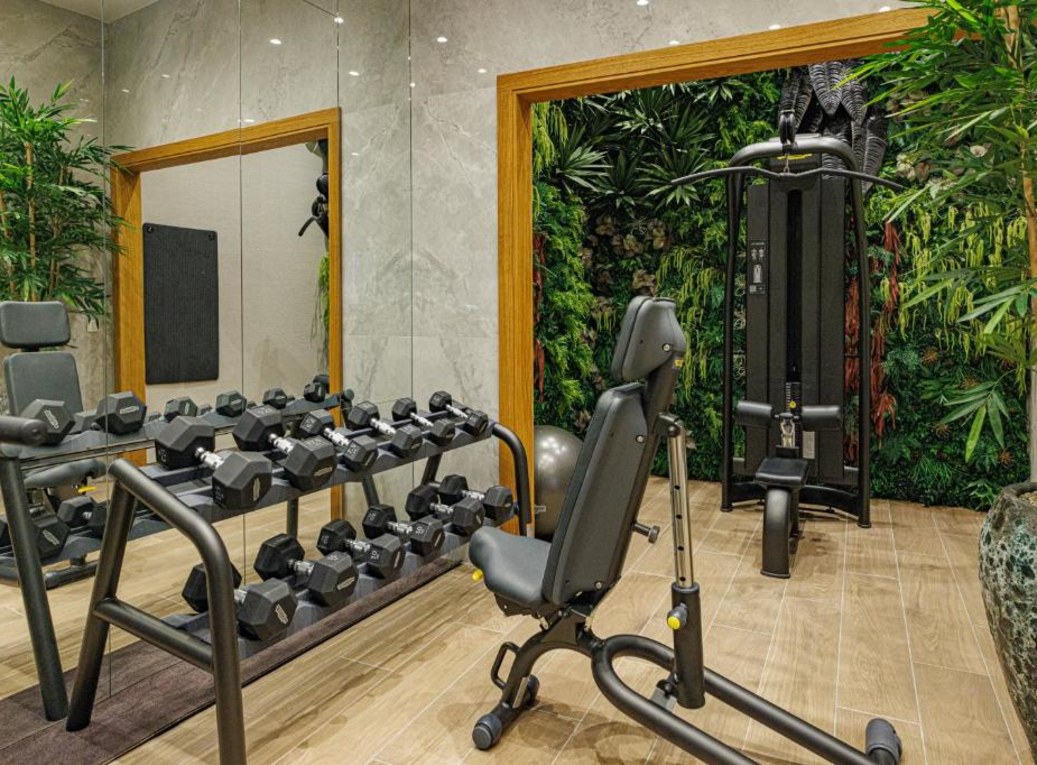 Twin Deluxe with Views