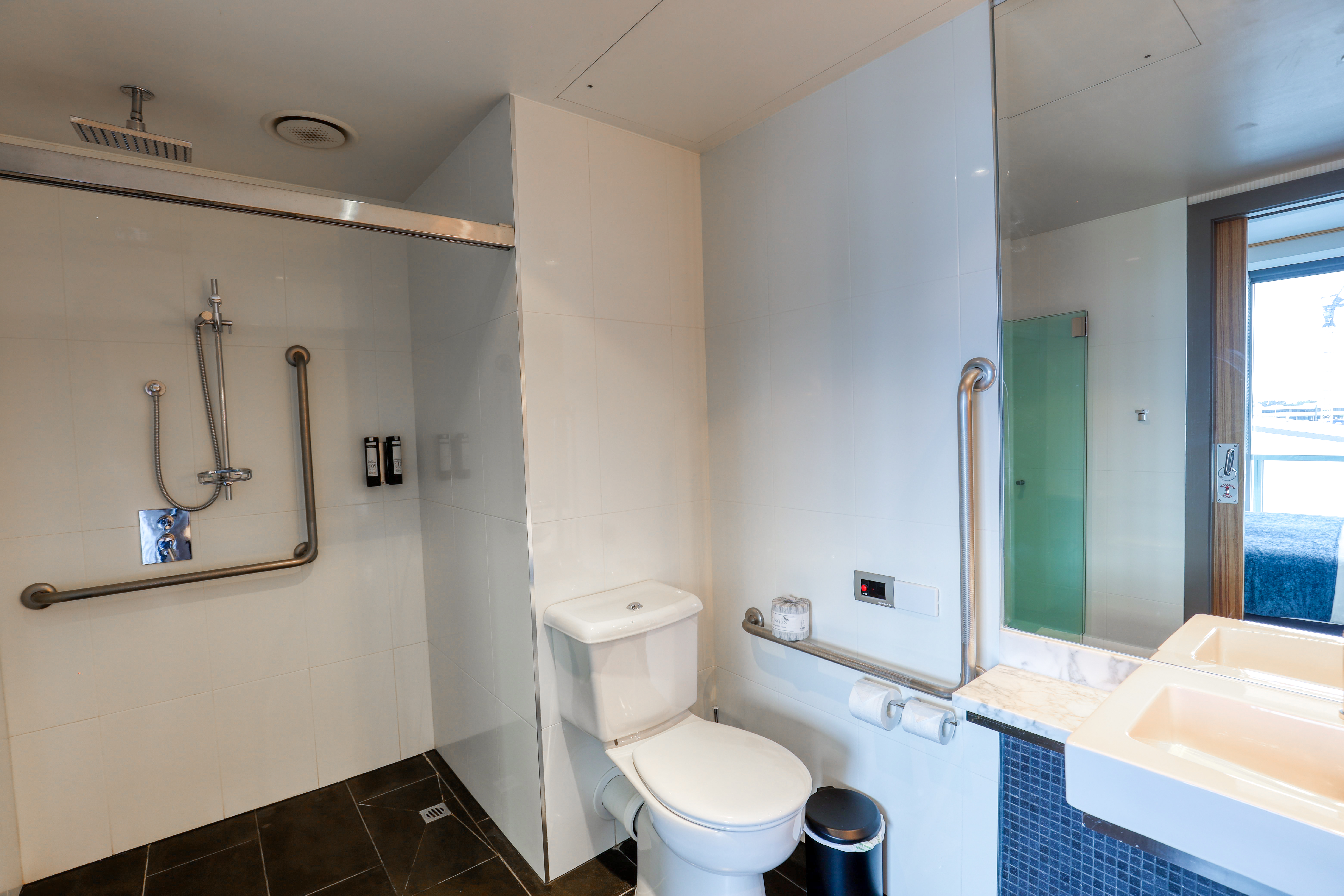 Double King Size Bed