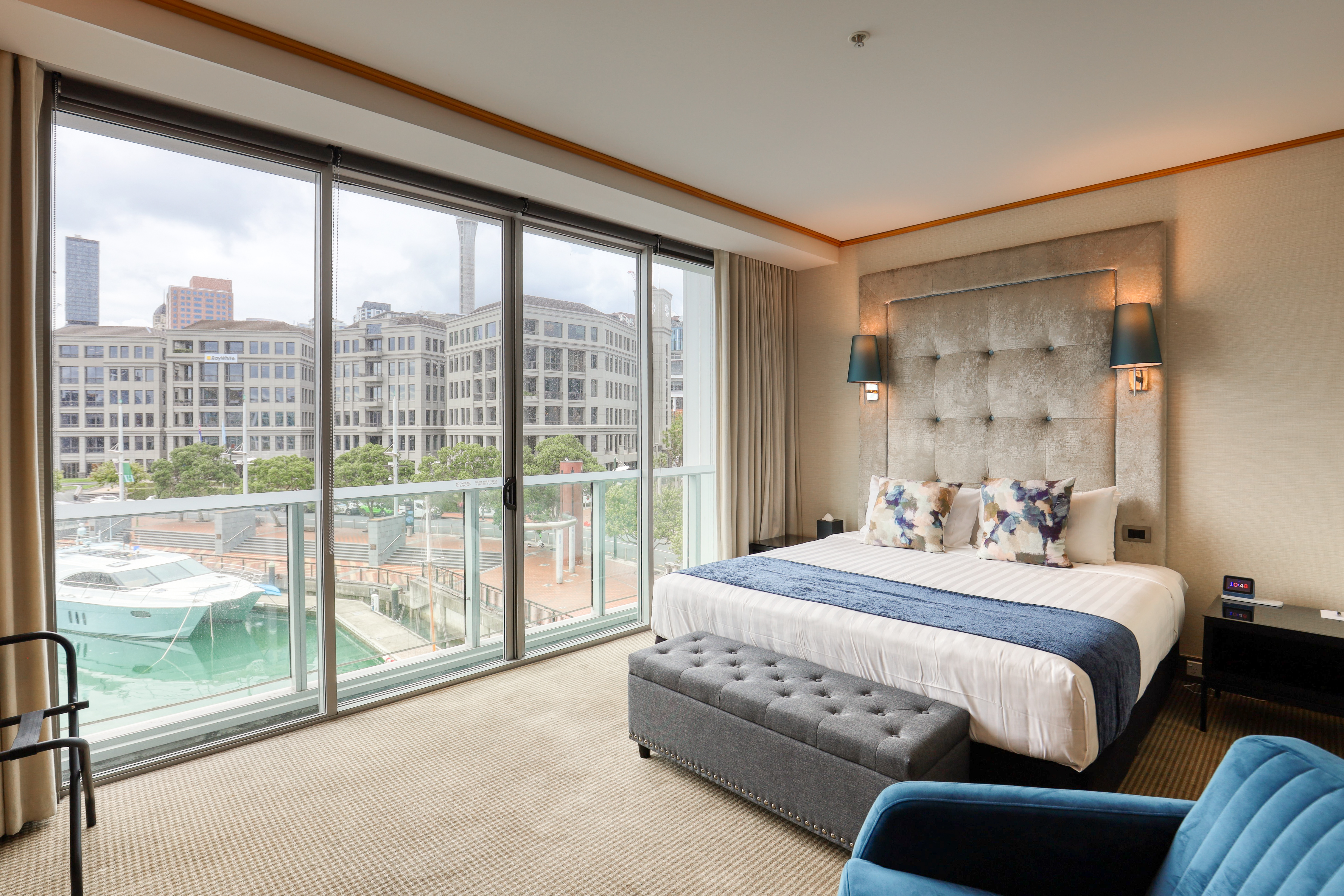 Double Deluxe King Bed