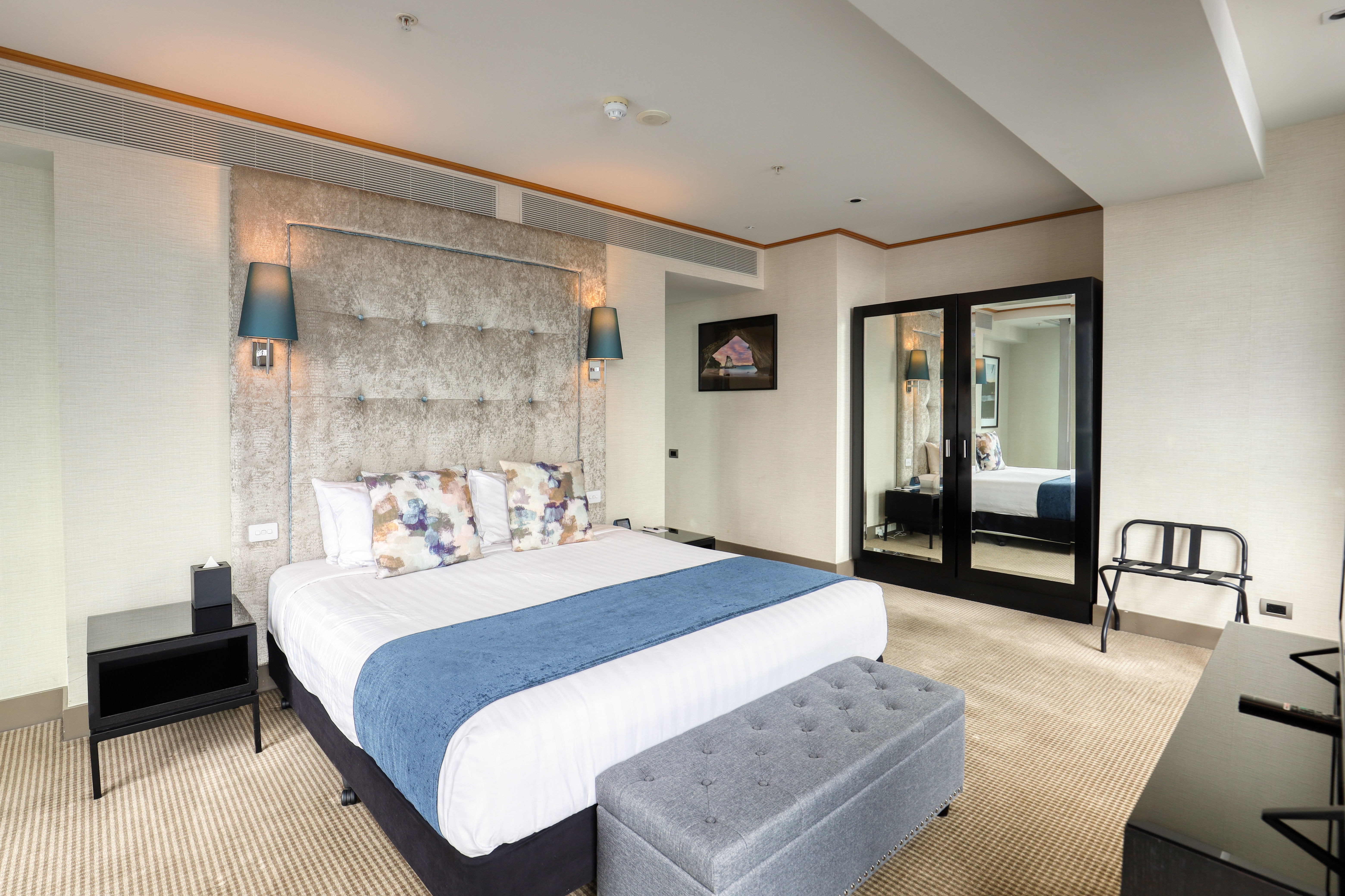 Double Deluxe King Bed