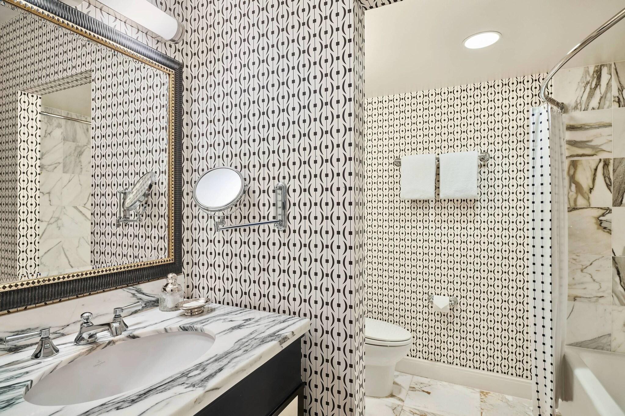 Double Queen Size Bed