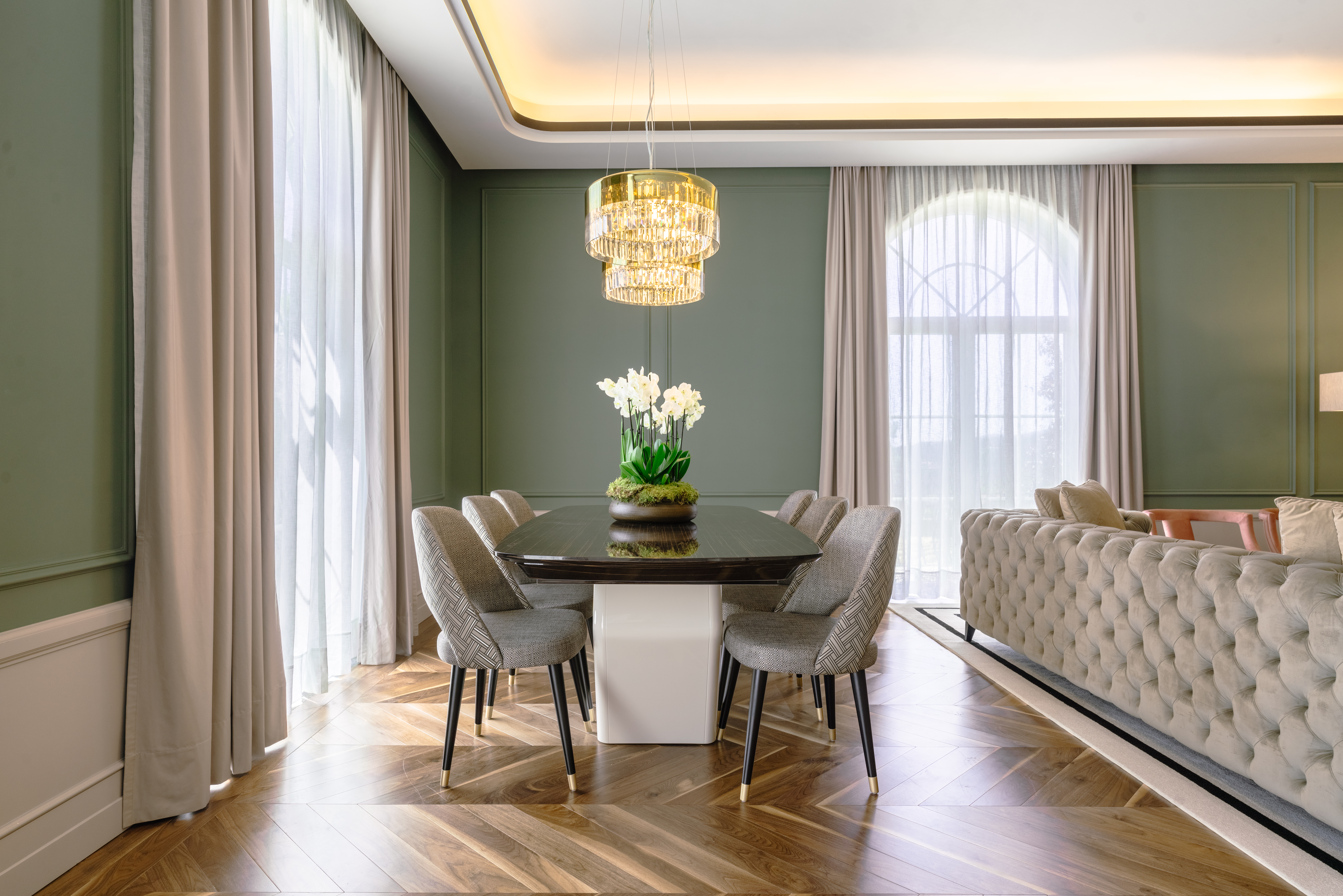 Suite King Bed with Jacuzzi