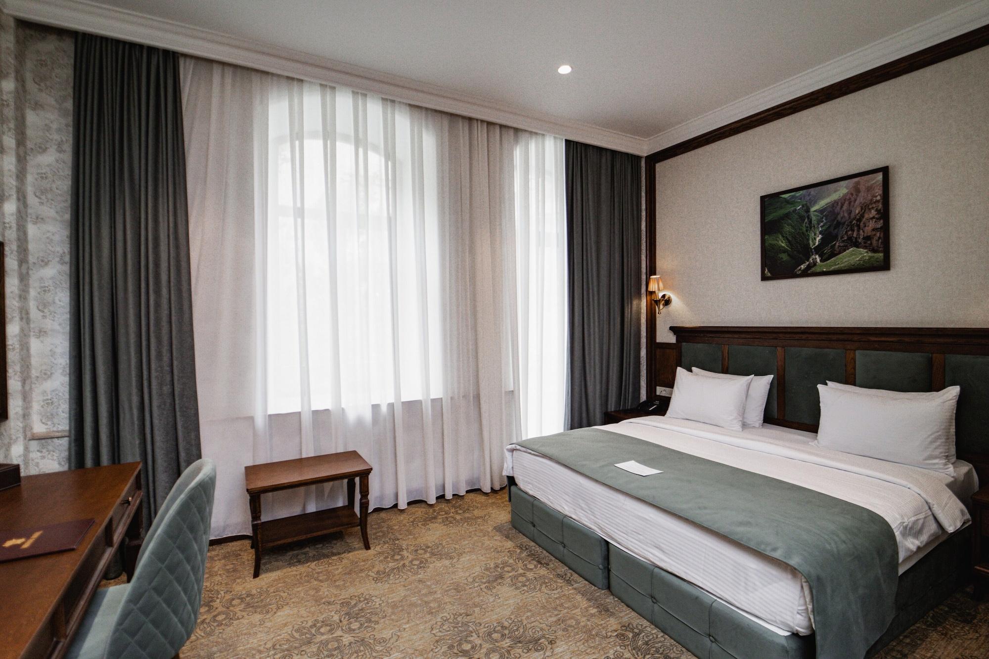 Double Superior King Bed