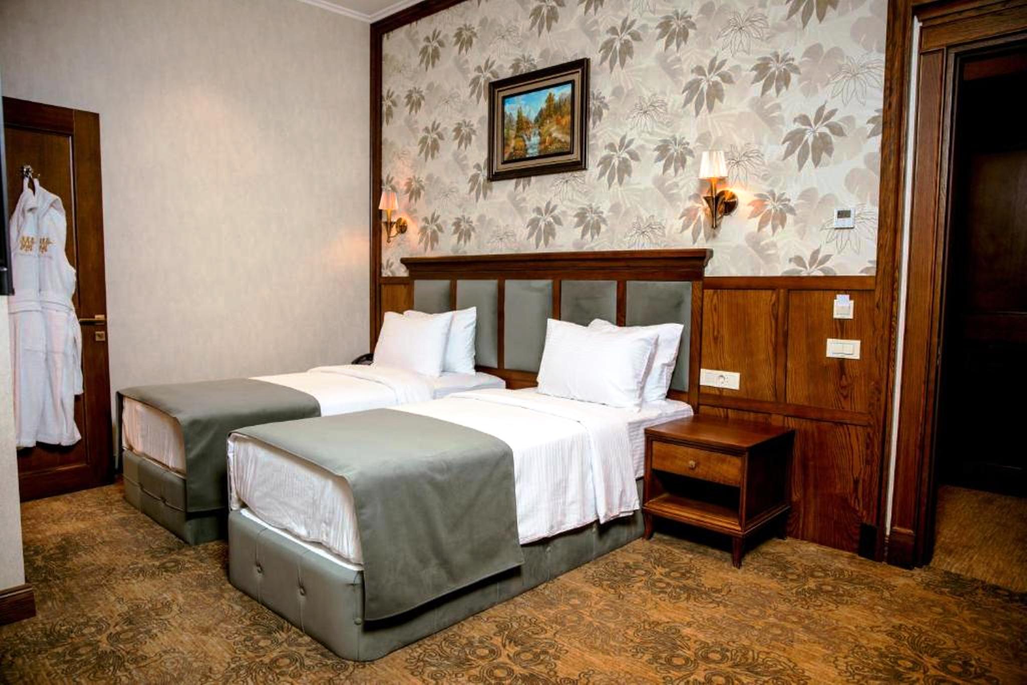 Double or Twin Deluxe with Balcony